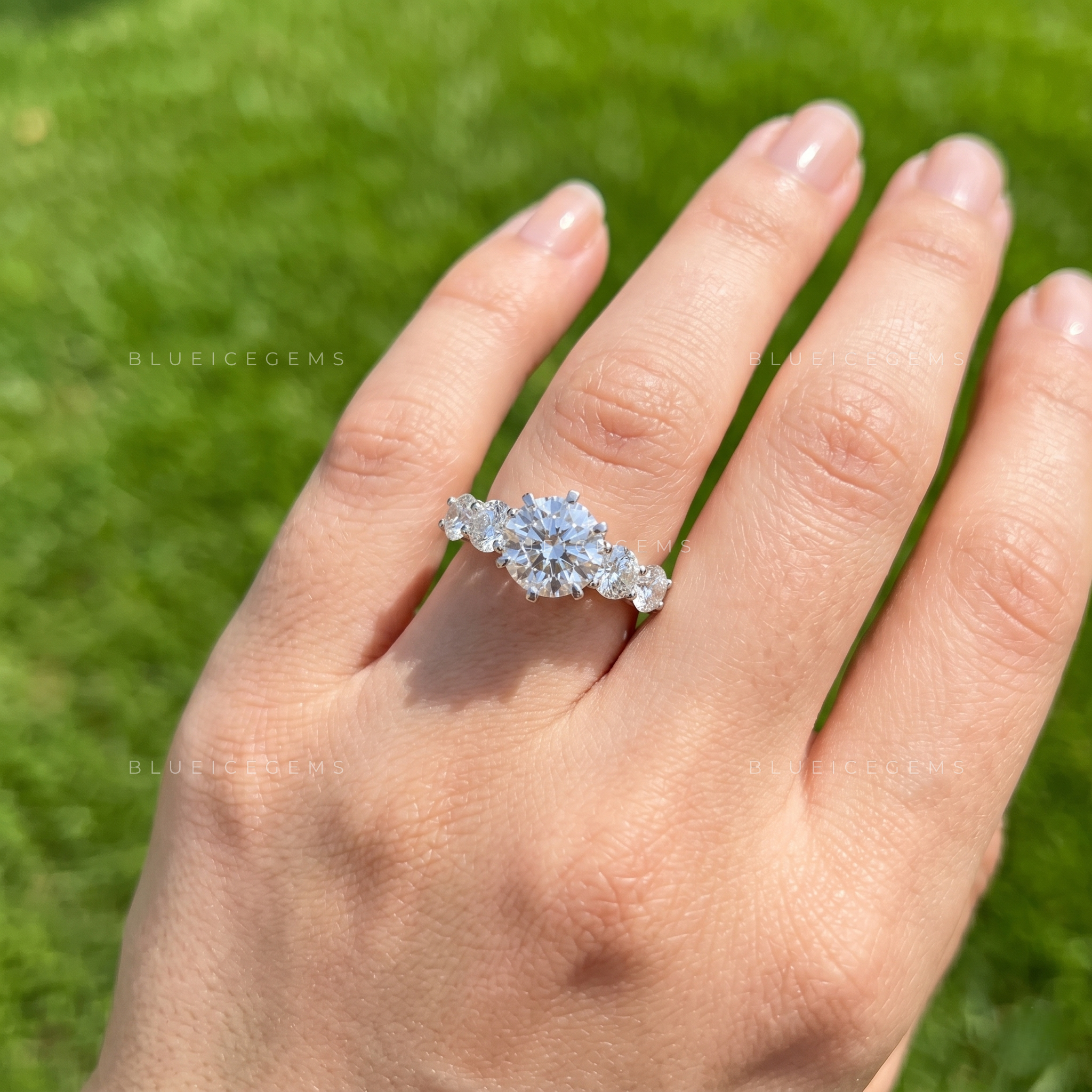 Infinite Brilliance Round Cut Matching Band Engagement Ring Set