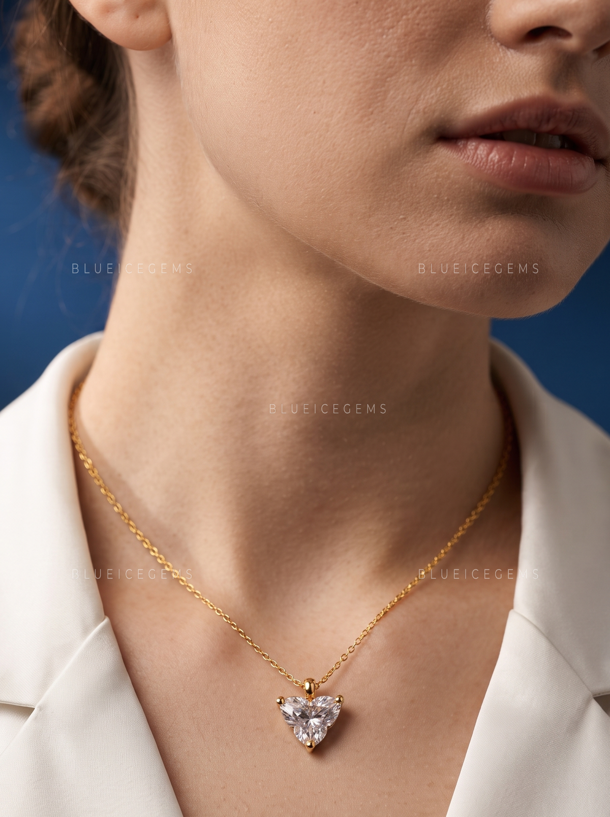 Lotus Cut Solitaire Diamond Pendant