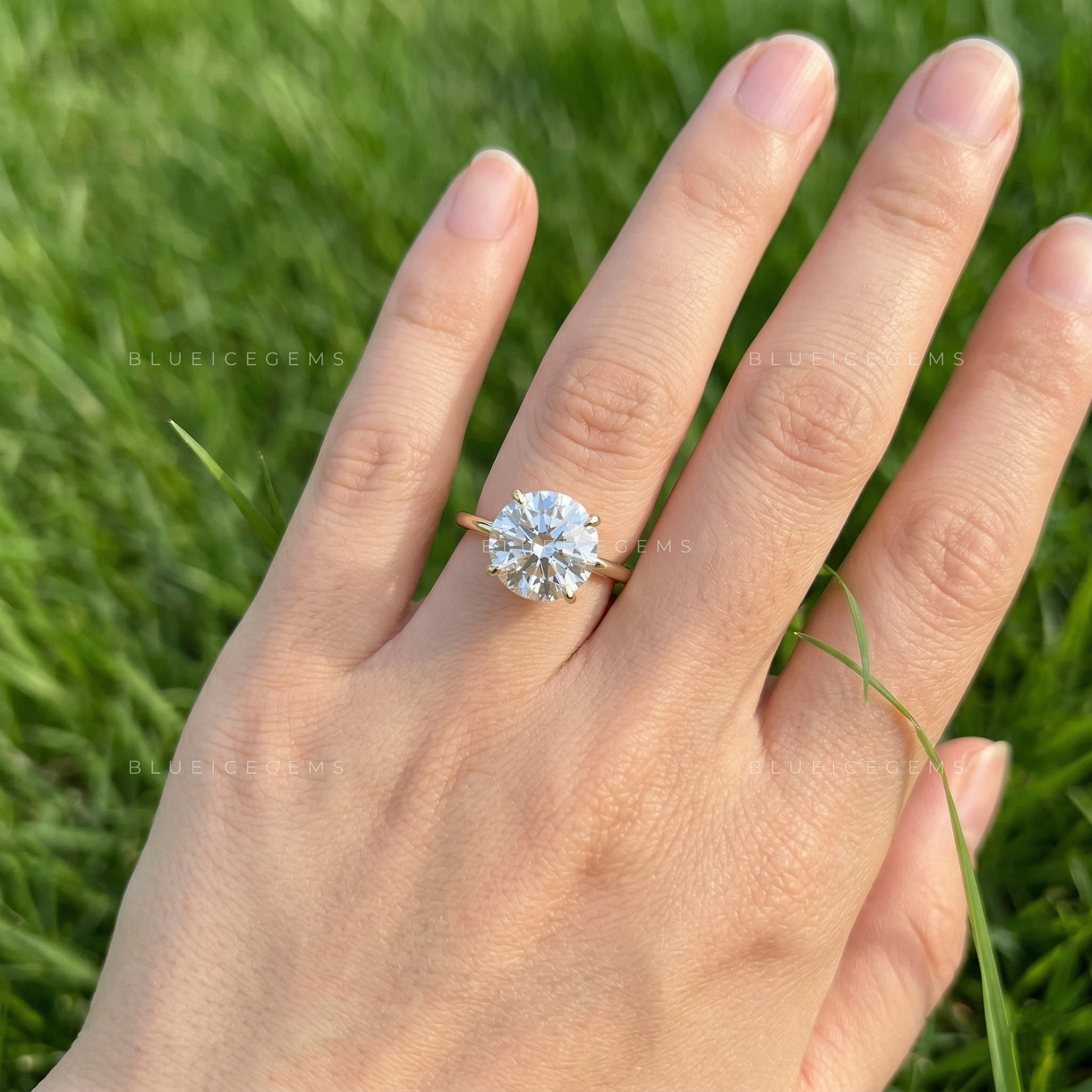 Timeless Radiance Round Brilliant Cut Solitaire Engagement Ring