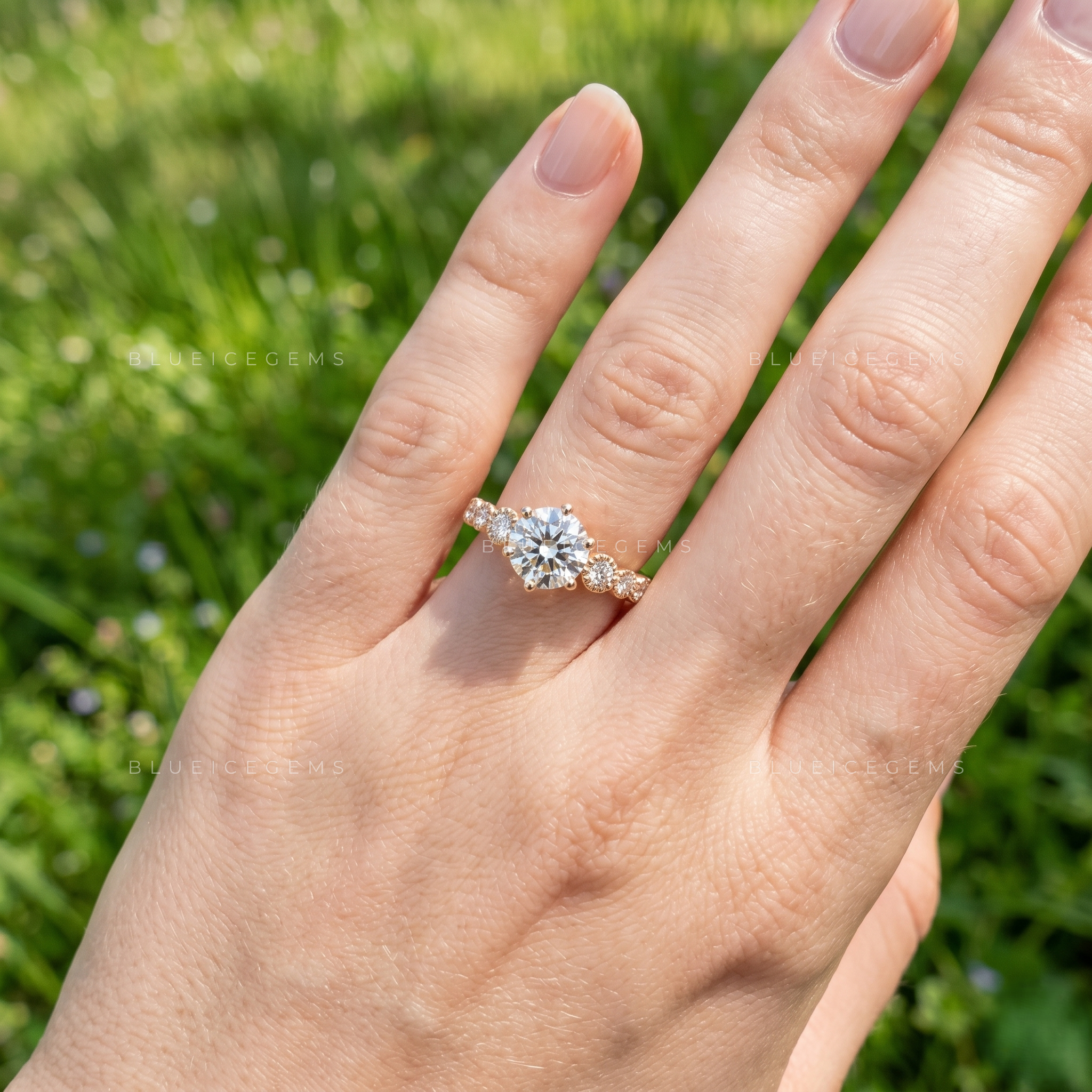 Vintage Elegance Round Cut Seven Stone Engagement Ring