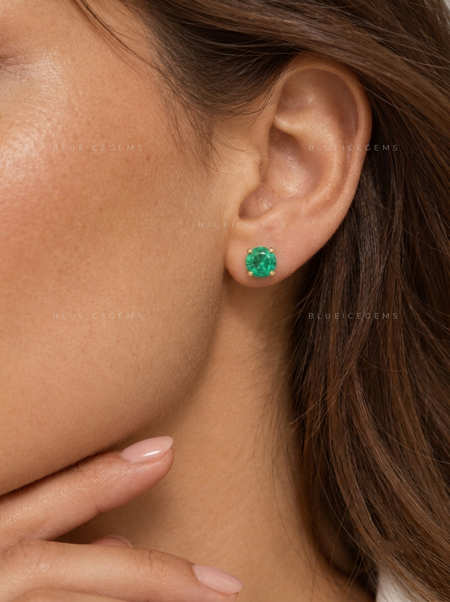 Classic Round Emerald Stud Earrings