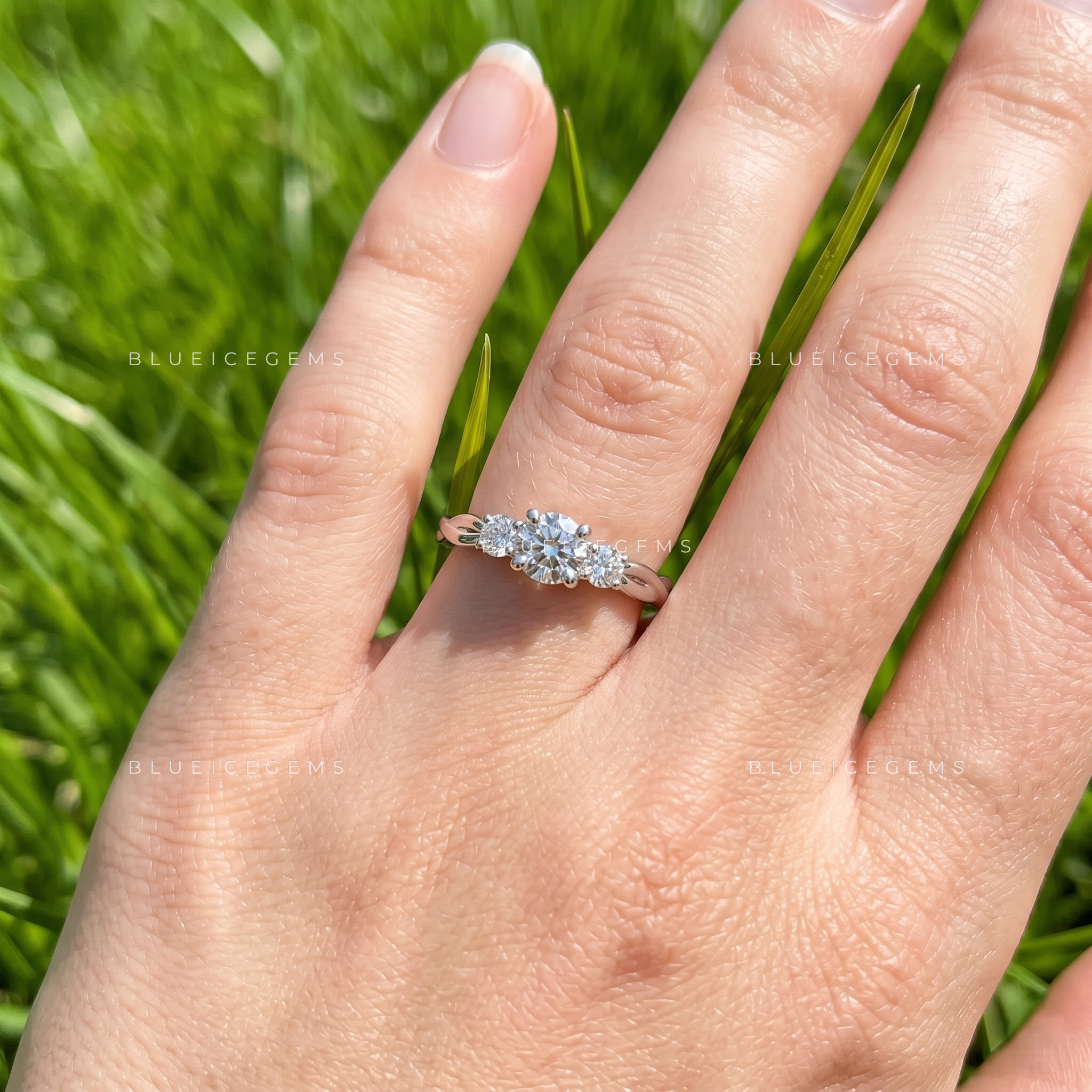 Veloura Round Brilliant Accent Engagement Ring