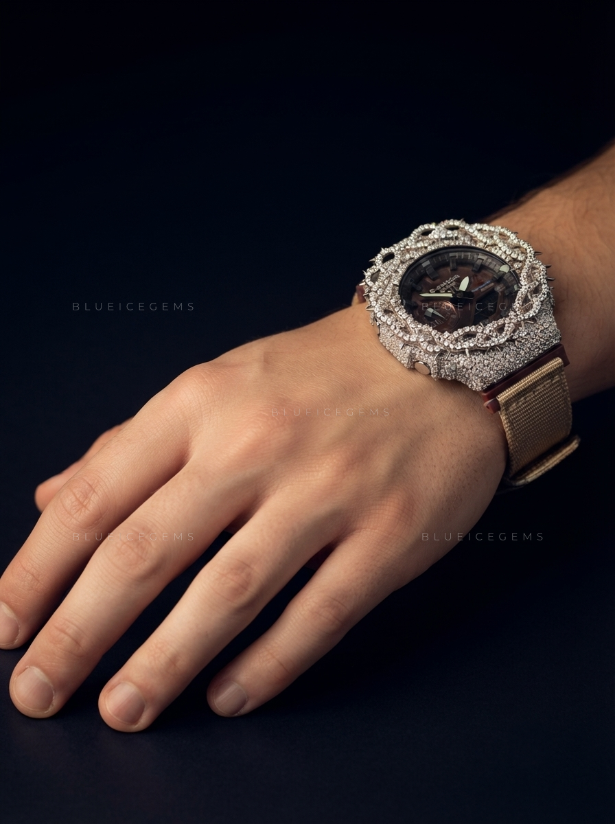 Thorn Dynasty Eclipse Watch – VVS Moissanite