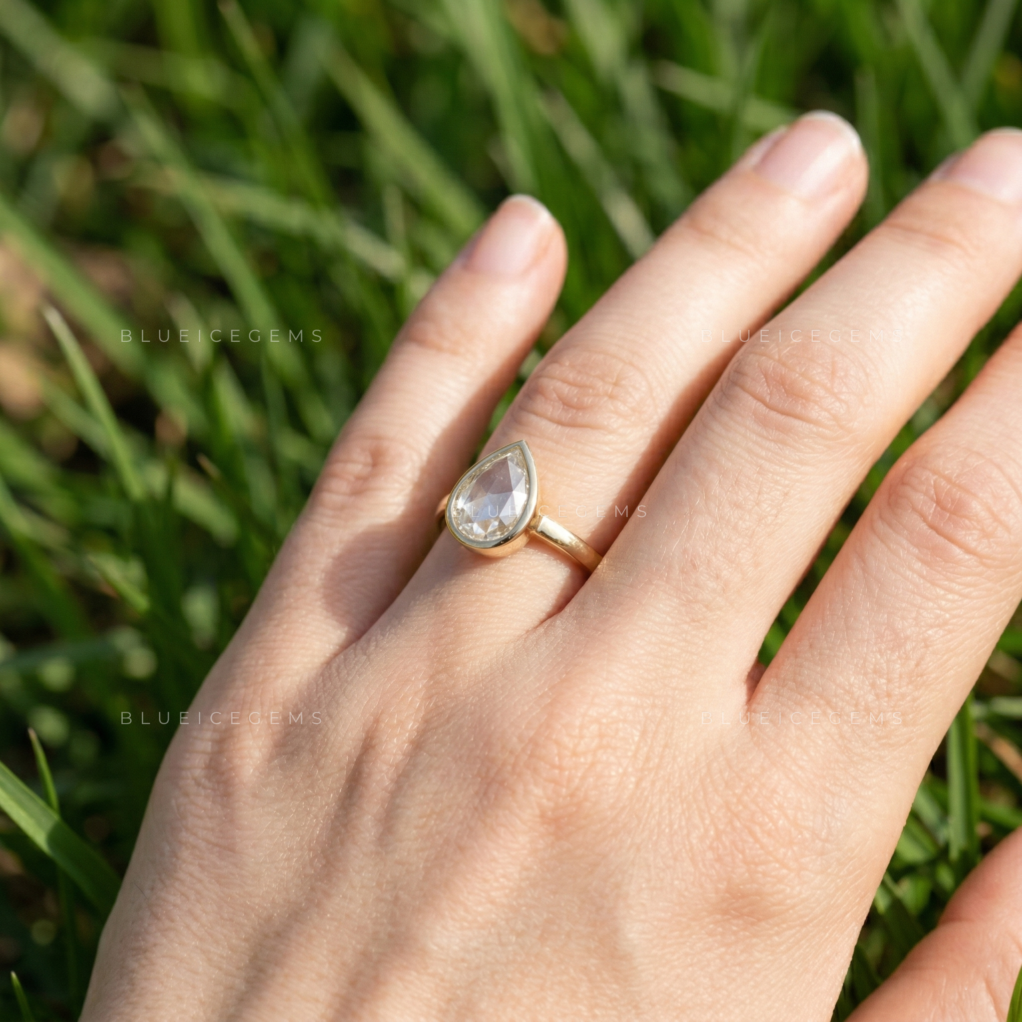 The "Ethereal Aura" Pear Rose Cut Bezel Solitaire – Vintage Soul