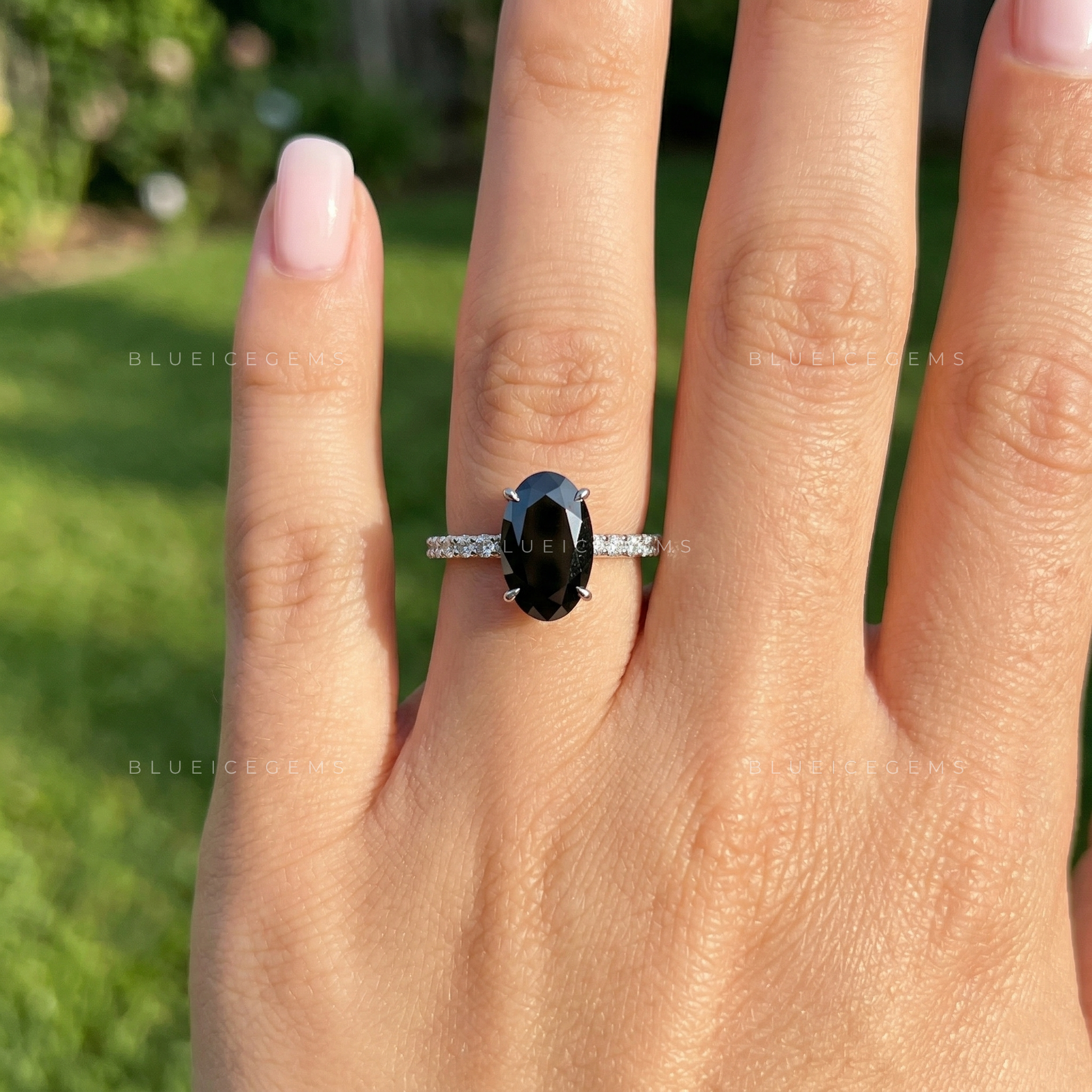 Mystic Radiance Moval Cut Black Moissanite Trilogy Ring