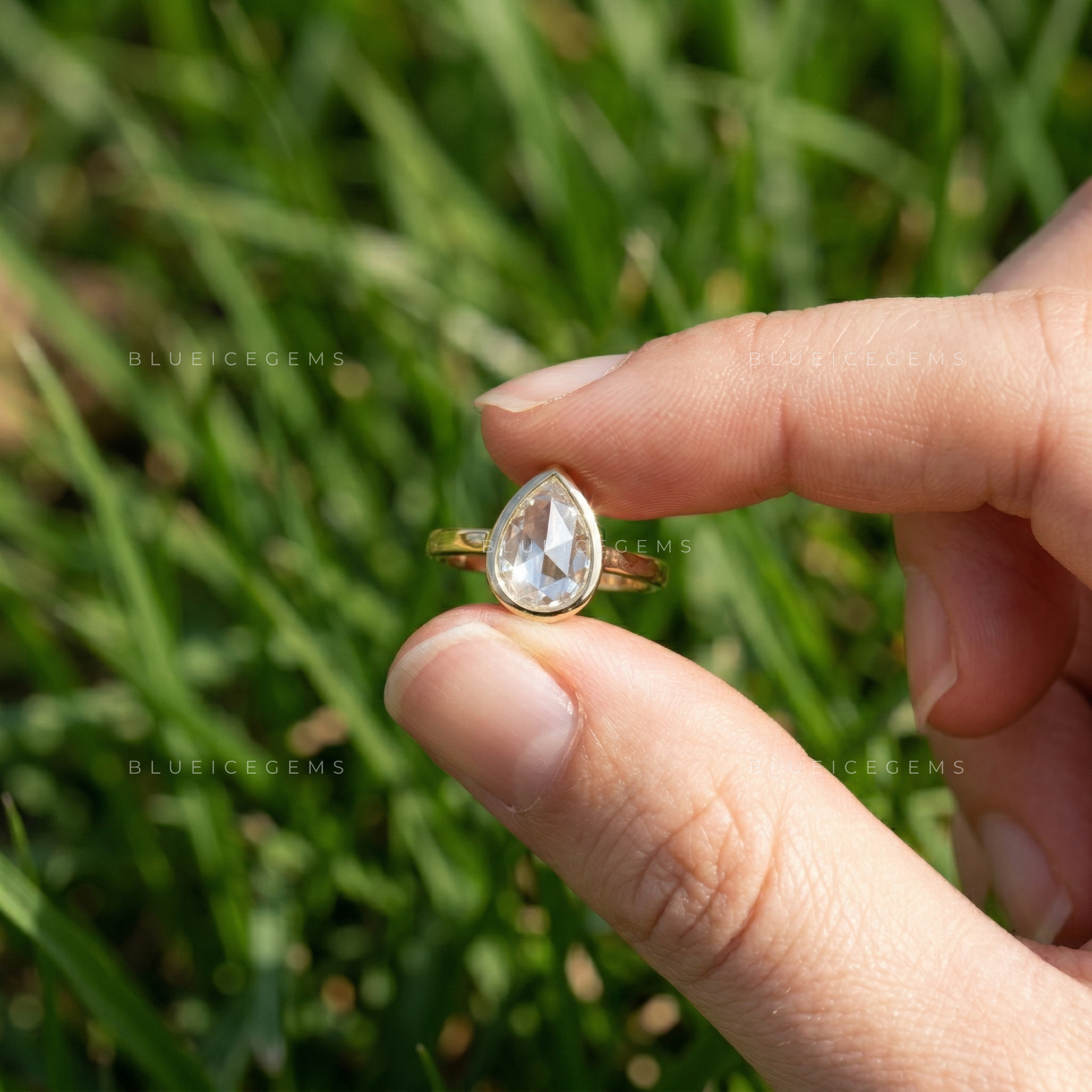 The "Ethereal Aura" Pear Rose Cut Bezel Solitaire – Vintage Soul