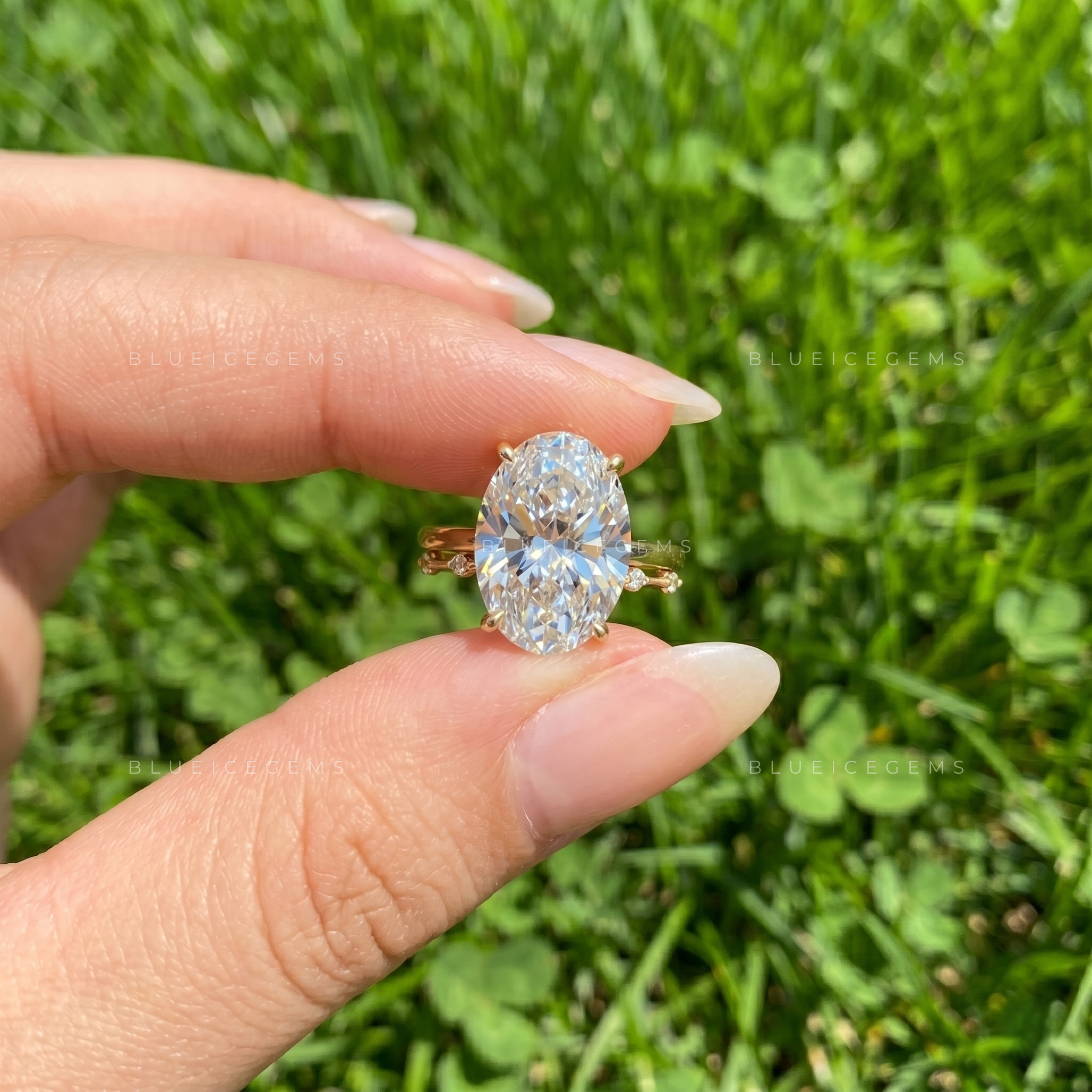 Lunara Oval Cut Marquise Accent Solitaire Engagement Ring