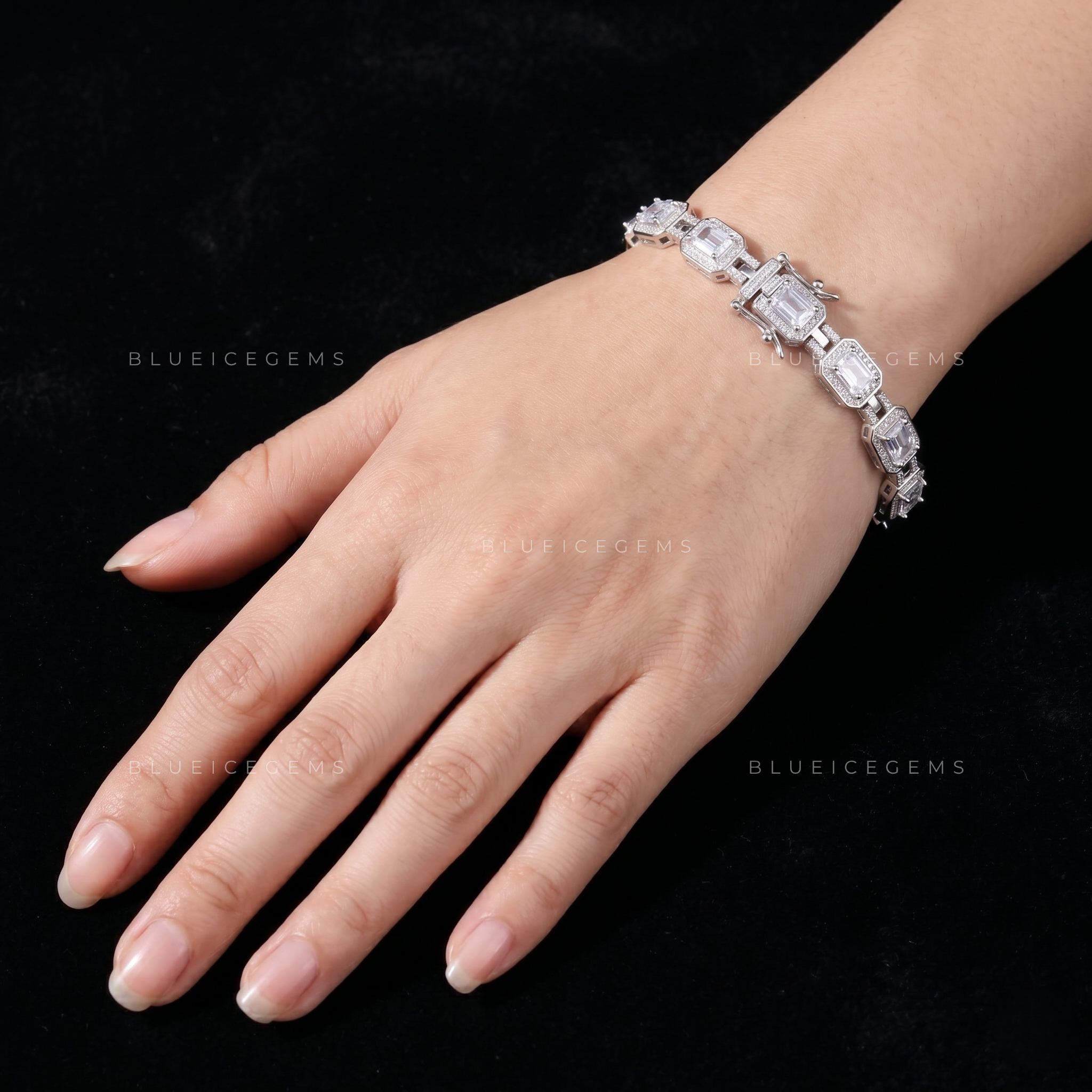 Infinite Halo Emerald-Cut Geometric Fusion Tennis Link