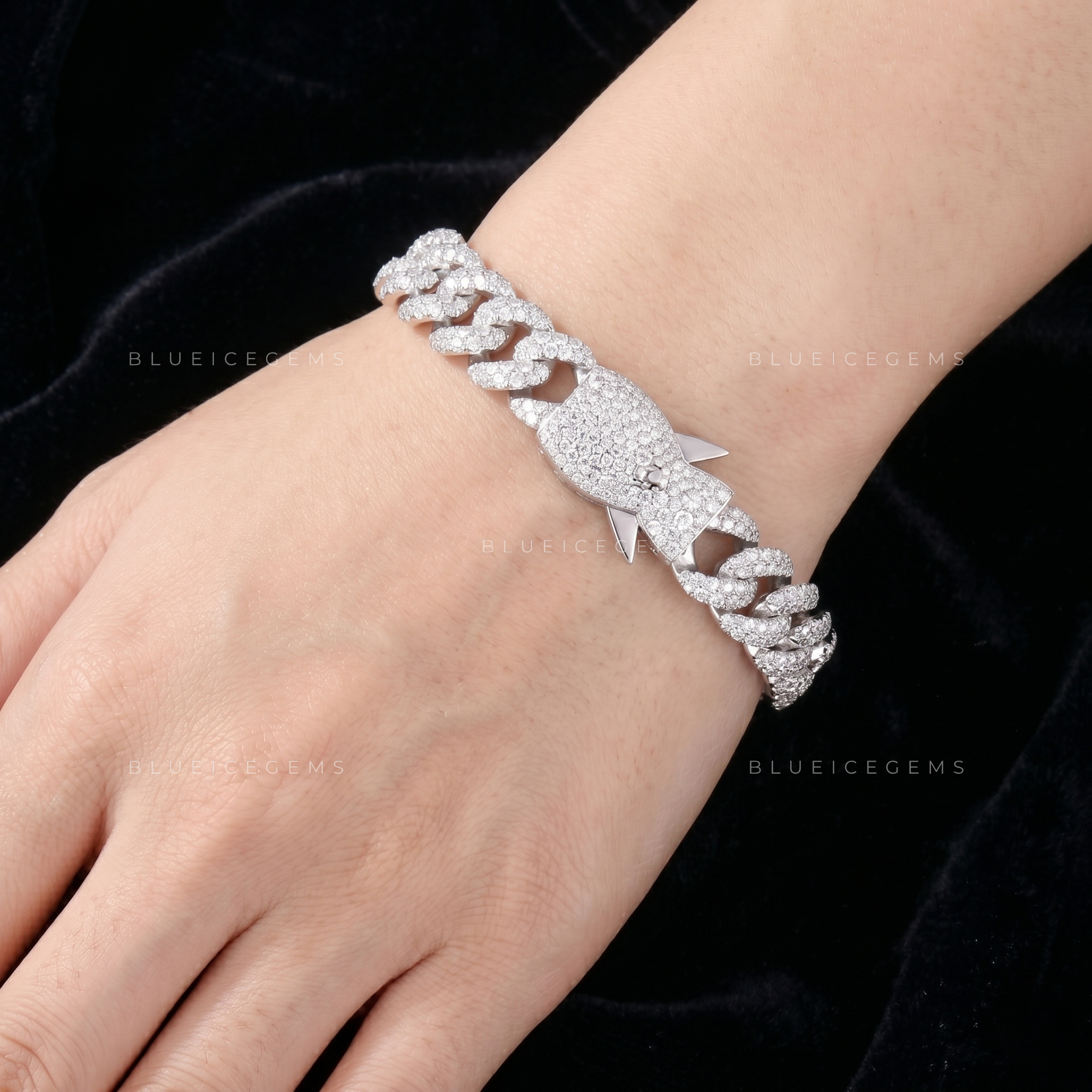 Maritime Frost Heavyweight Cuban Link with Iced Fish-Lock Feature