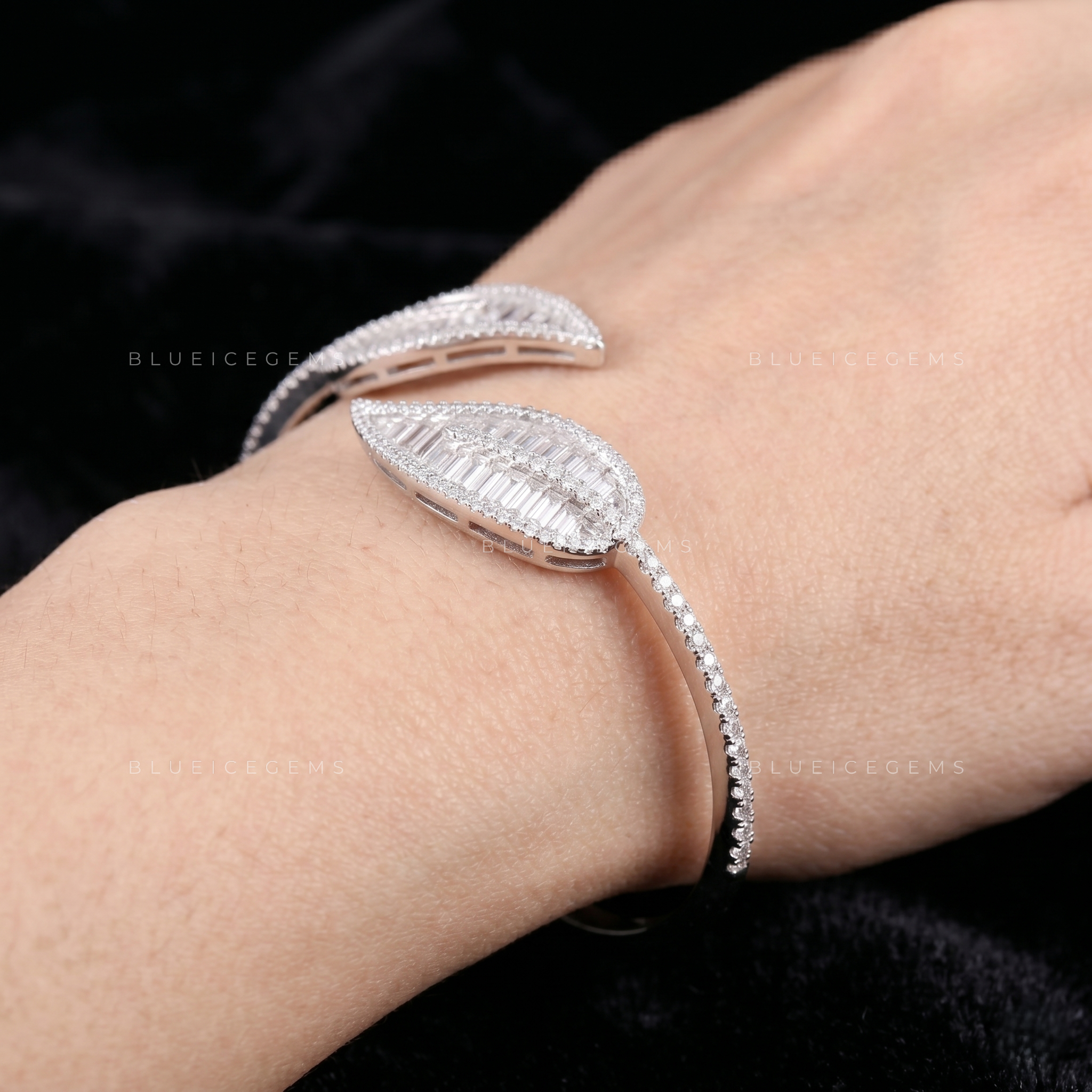 Botanical Radiance Baguette & Round-Cut Leaf Bangle
