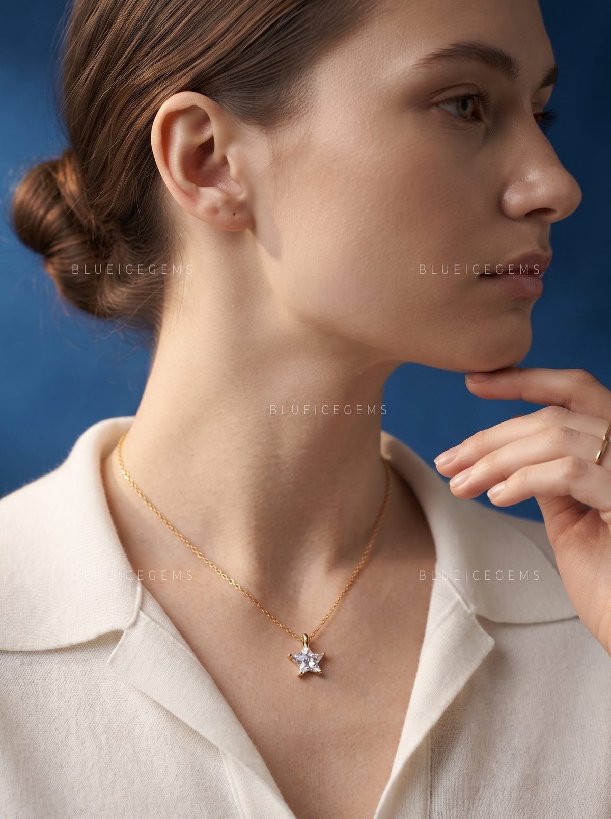 Star Shape Solitaire Diamond Pendant