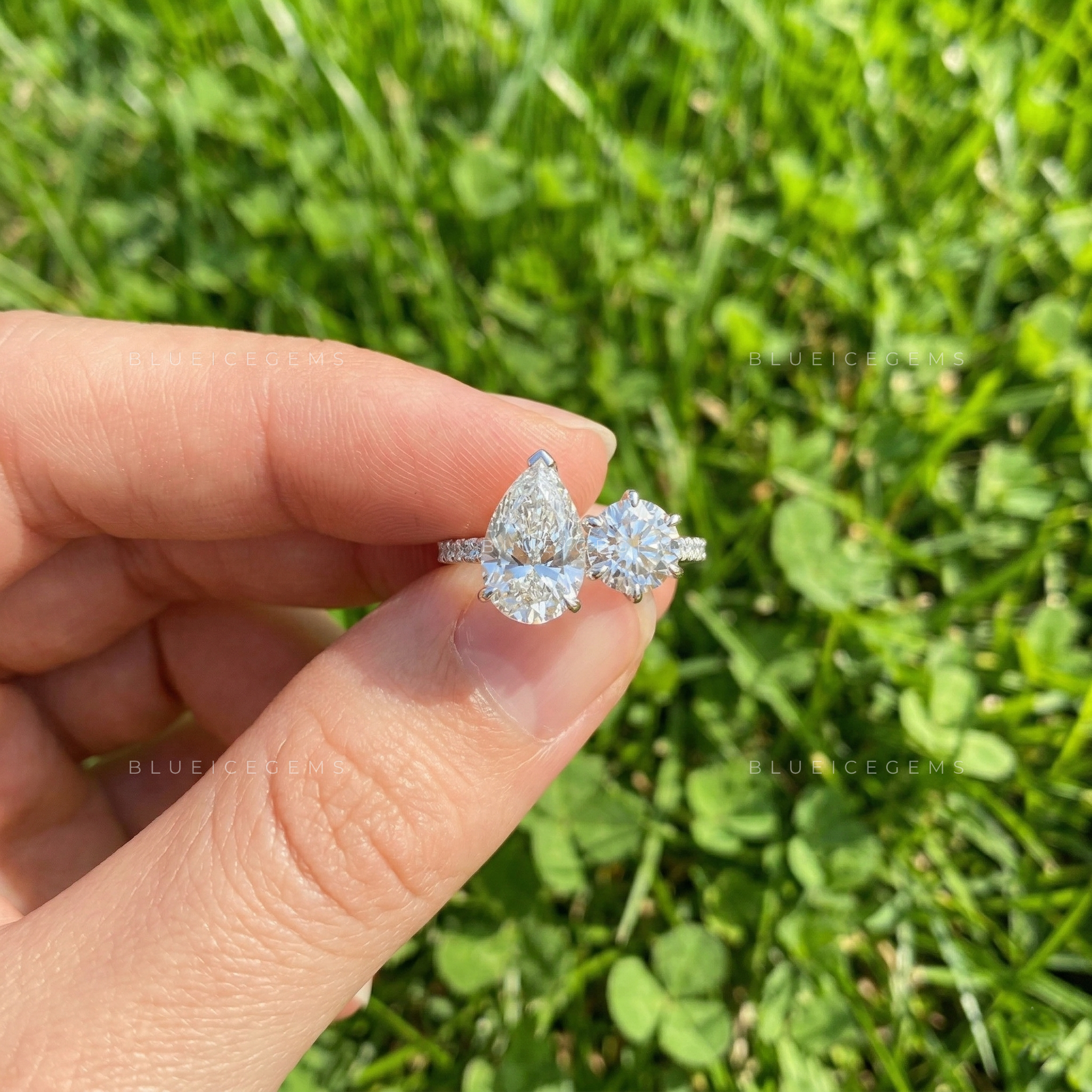 Celestial Harmony Pear and Round "Toi et Moi" Engagement Ring
