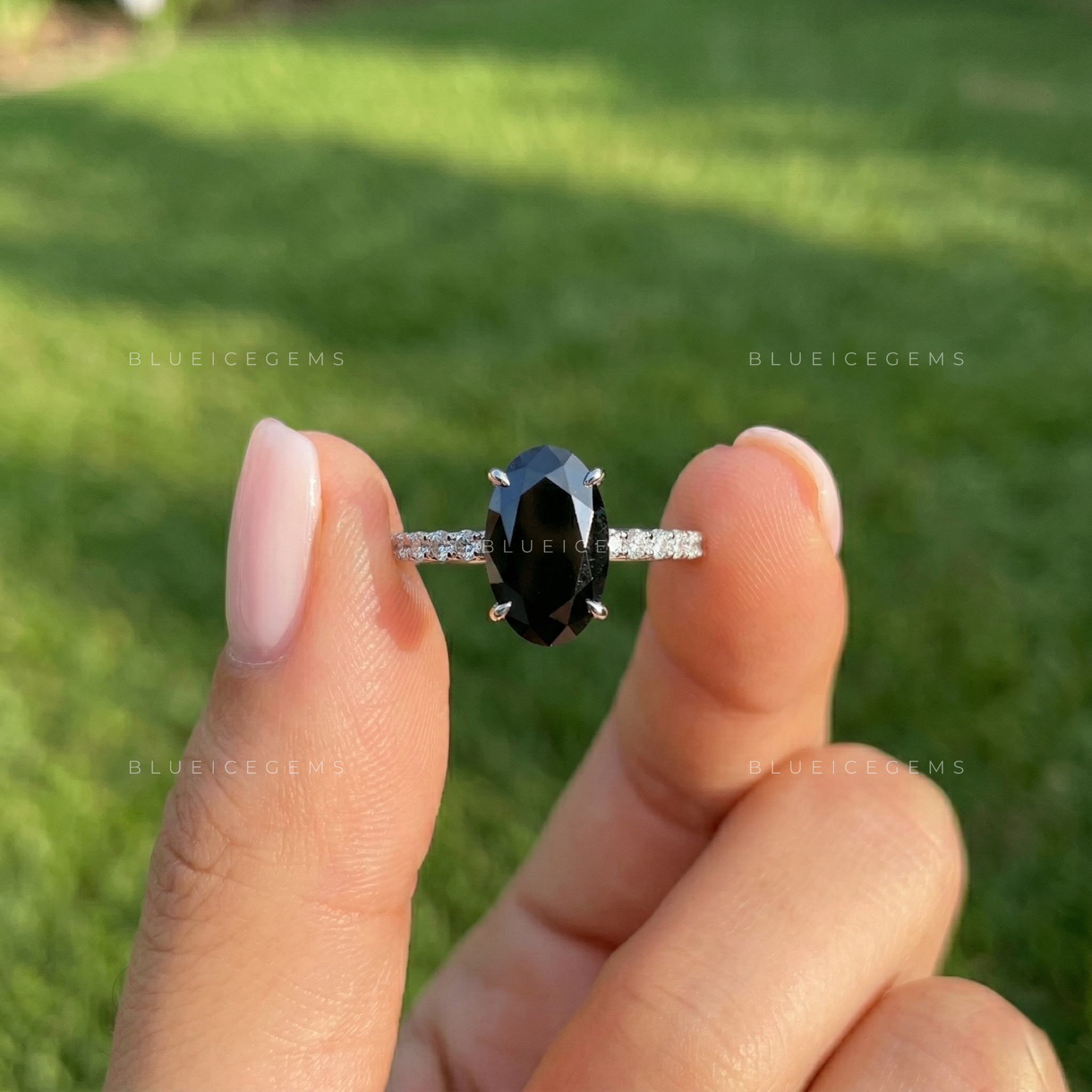 Mystic Radiance Moval Cut Black Moissanite Trilogy Ring