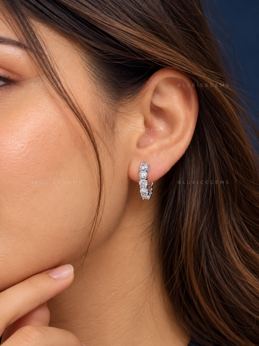 Double-Sided Round Diamond Huggie Earrings