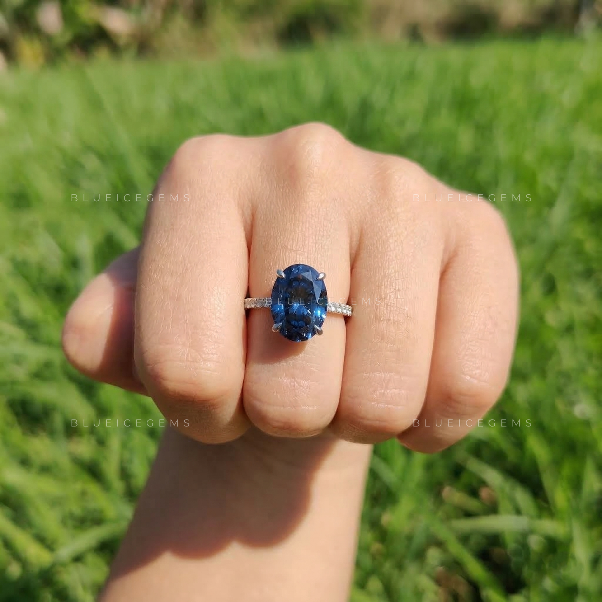 Midnight Velvet Oval Cut Pavé Engagement Ring
