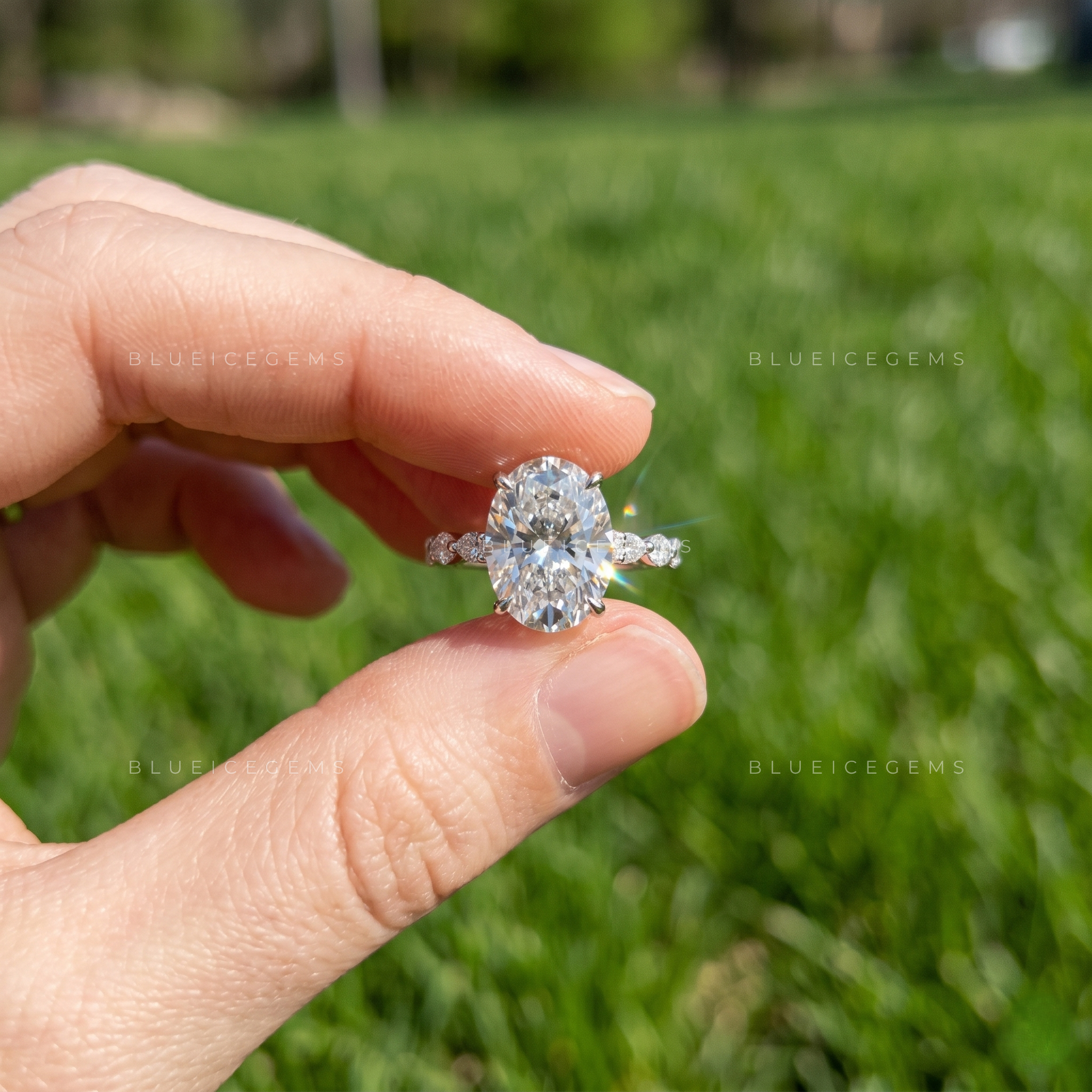 Velora Oval Cut Marquise Accent Solitaire Engagement Ring