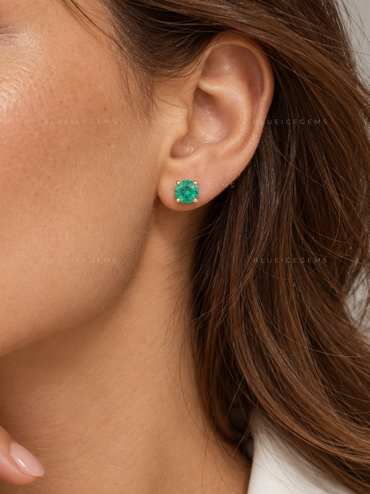 Classic Round Emerald Stud Earrings