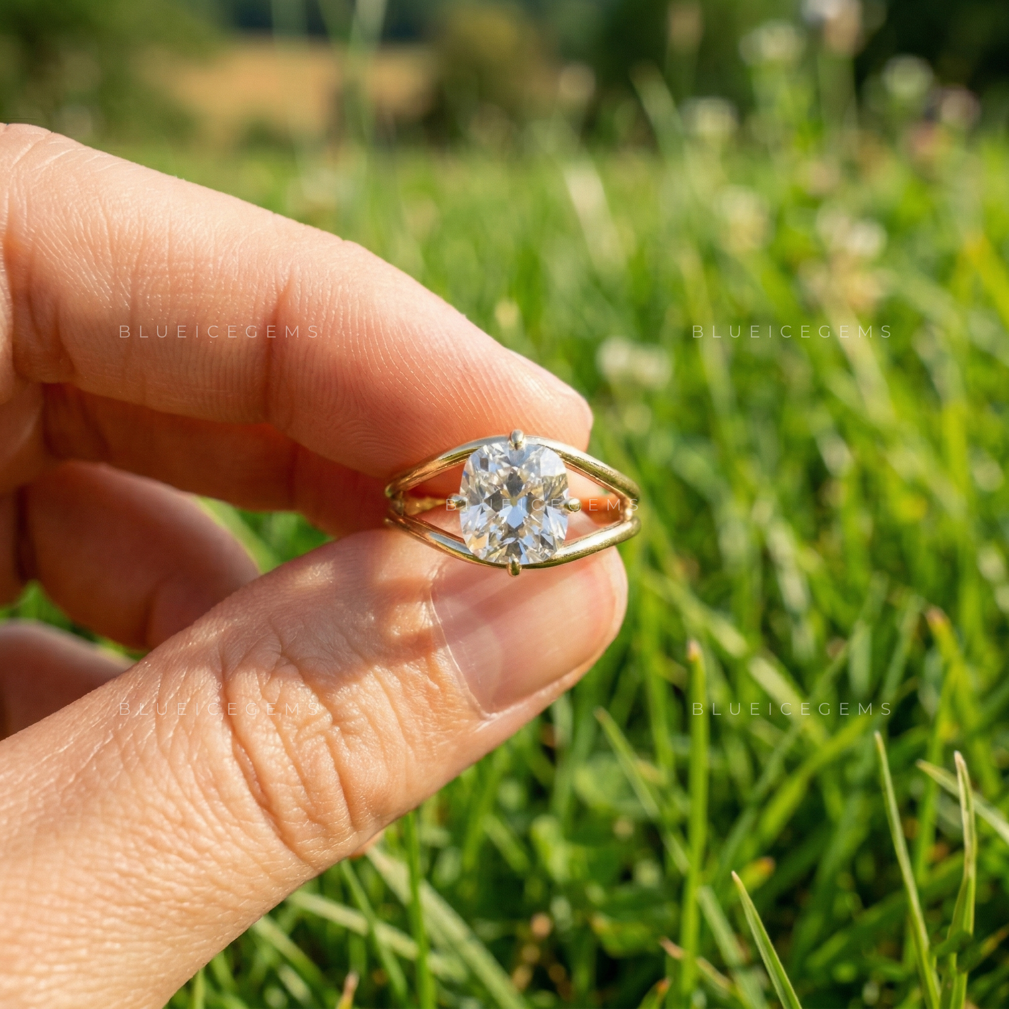 The "Vintage Soul" Cushion Old Mine Cut Solitaire: Ethereal Heirloom Ring