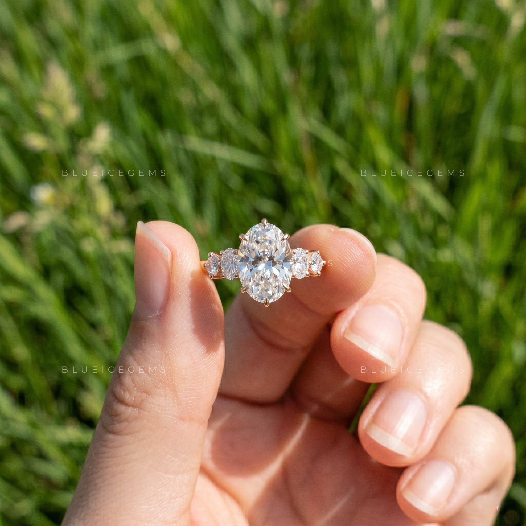 The "Ethereal Grandeur" Oval Halo: 6CT Statement Brilliance
