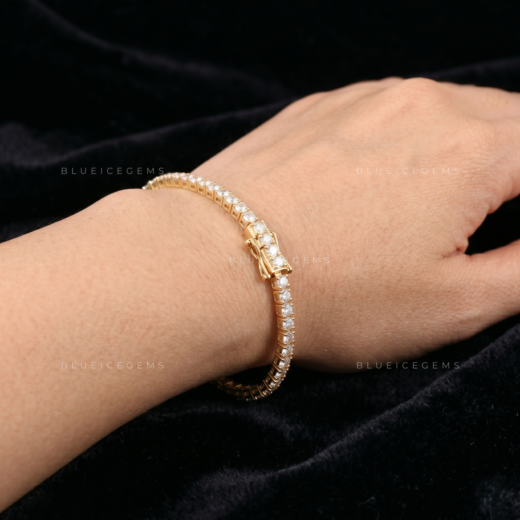 Solar Radiance 6-Inch Yellow Gold Essential Tennis Link