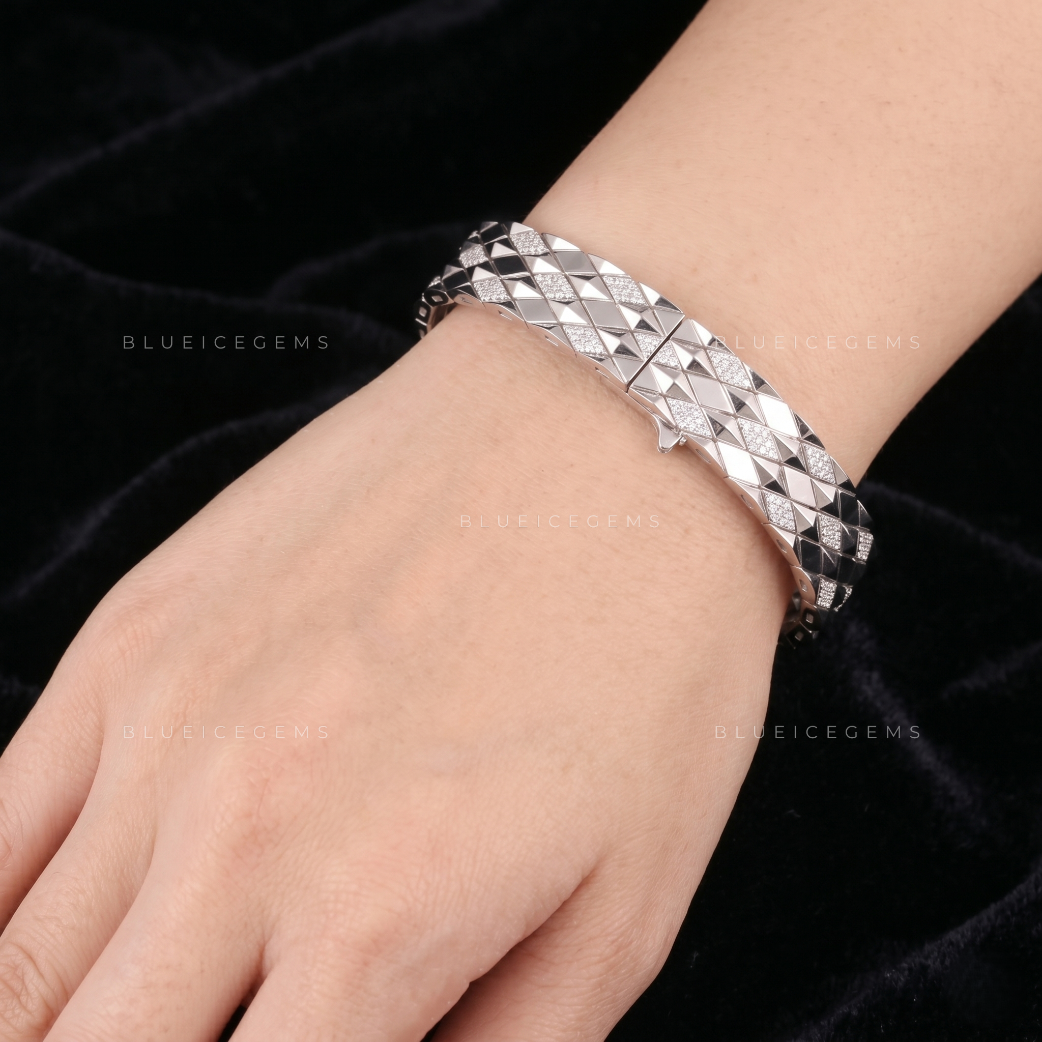 Italian Artistry Iced-Out Precision Link Statement