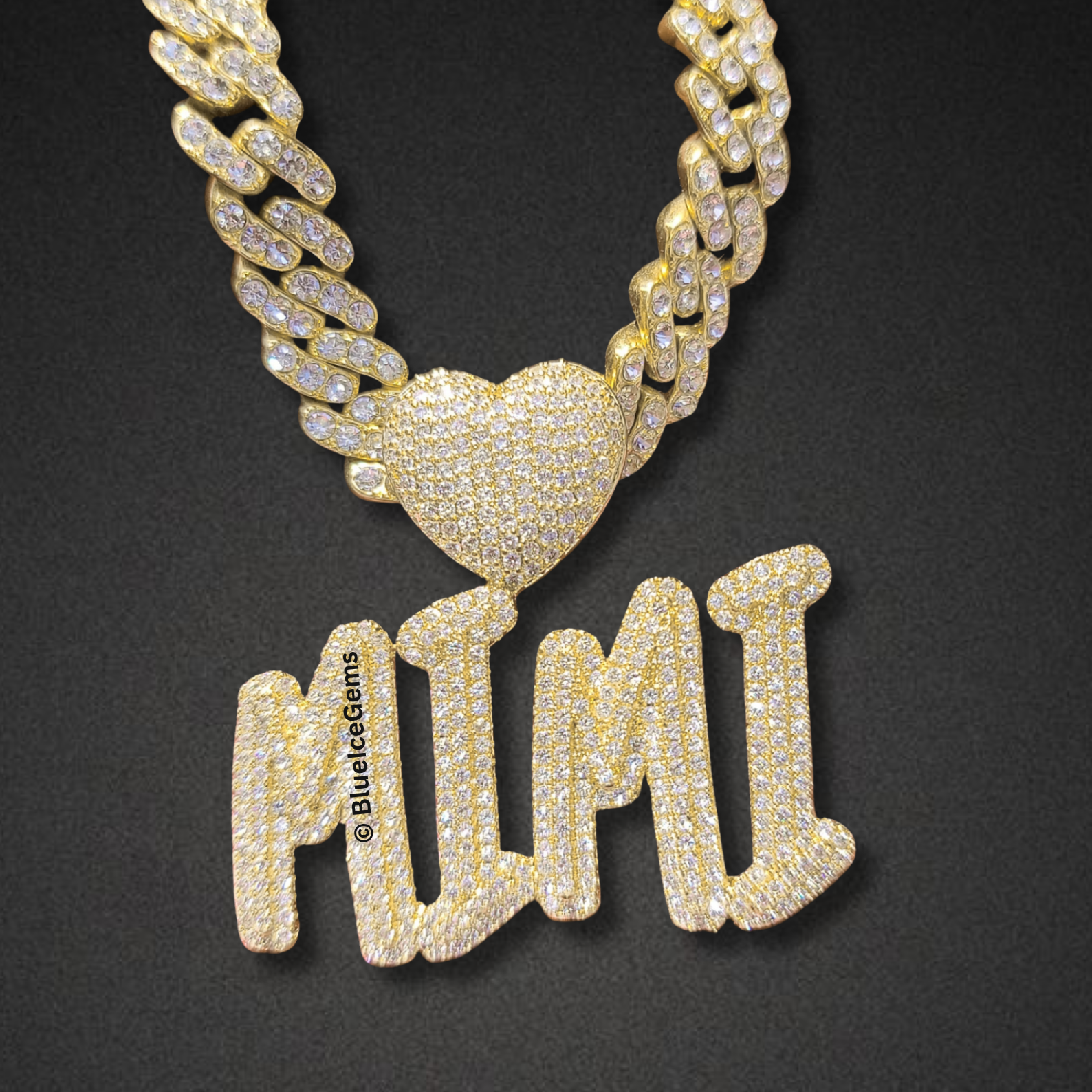 Custom "GRAFFITI" Nameplate with Heart Necklace