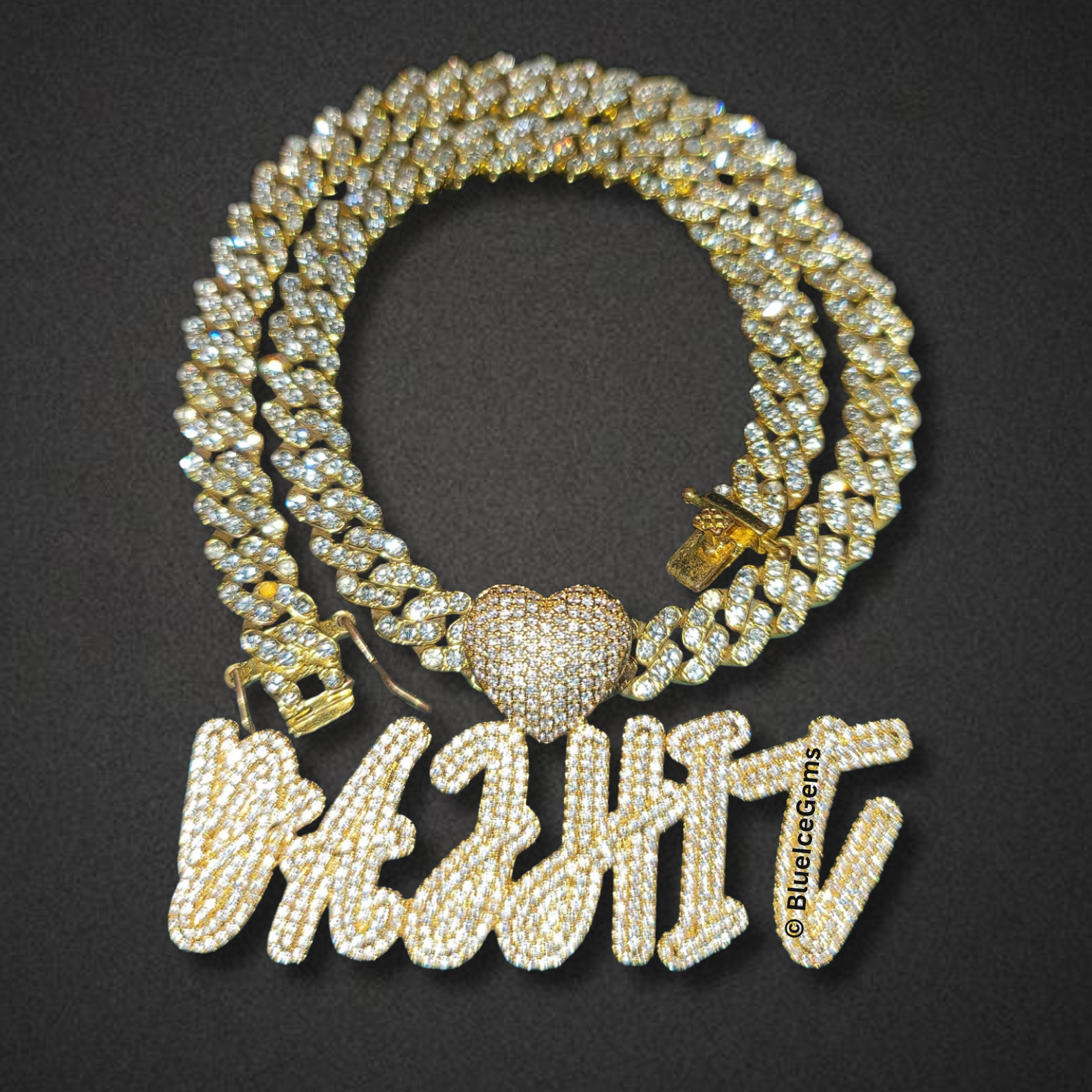 Custom "GRAFFITI" Nameplate with Heart Necklace