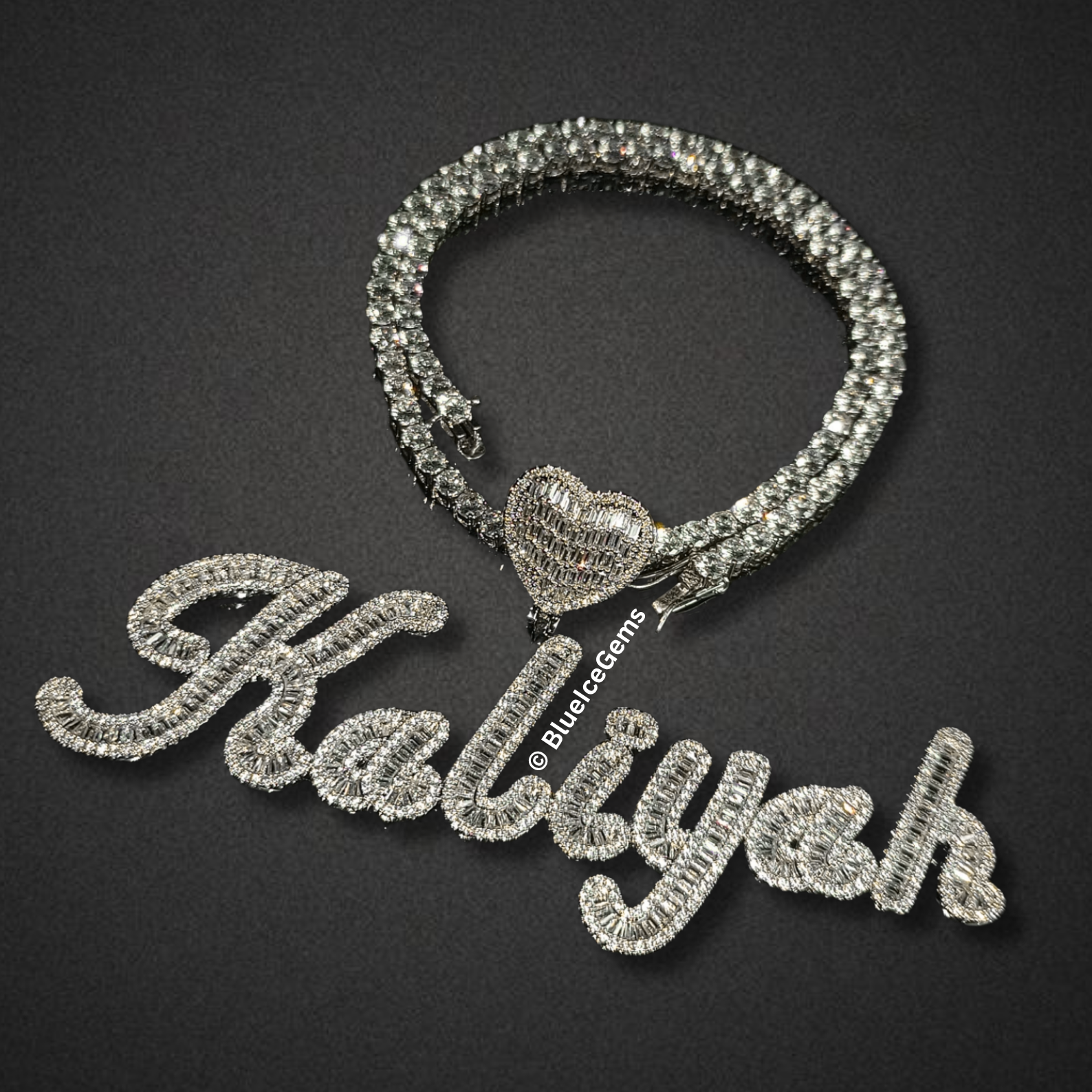 Custom "Aaliyah" Script Nameplate with Heart Necklace