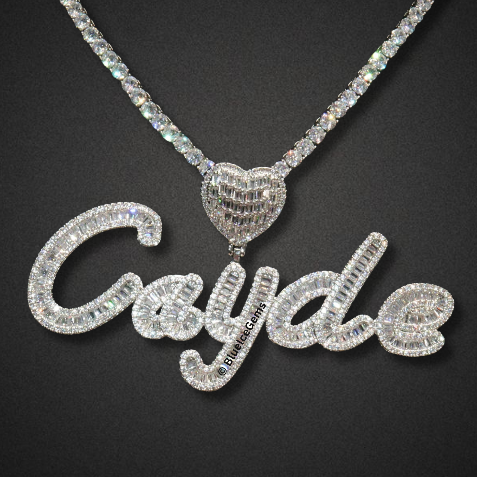 Custom "Aaliyah" Script Nameplate with Heart Necklace