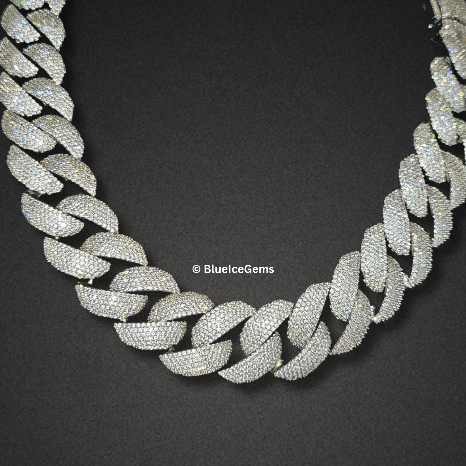 The "Icy Precision" Diamond Cuban Chain