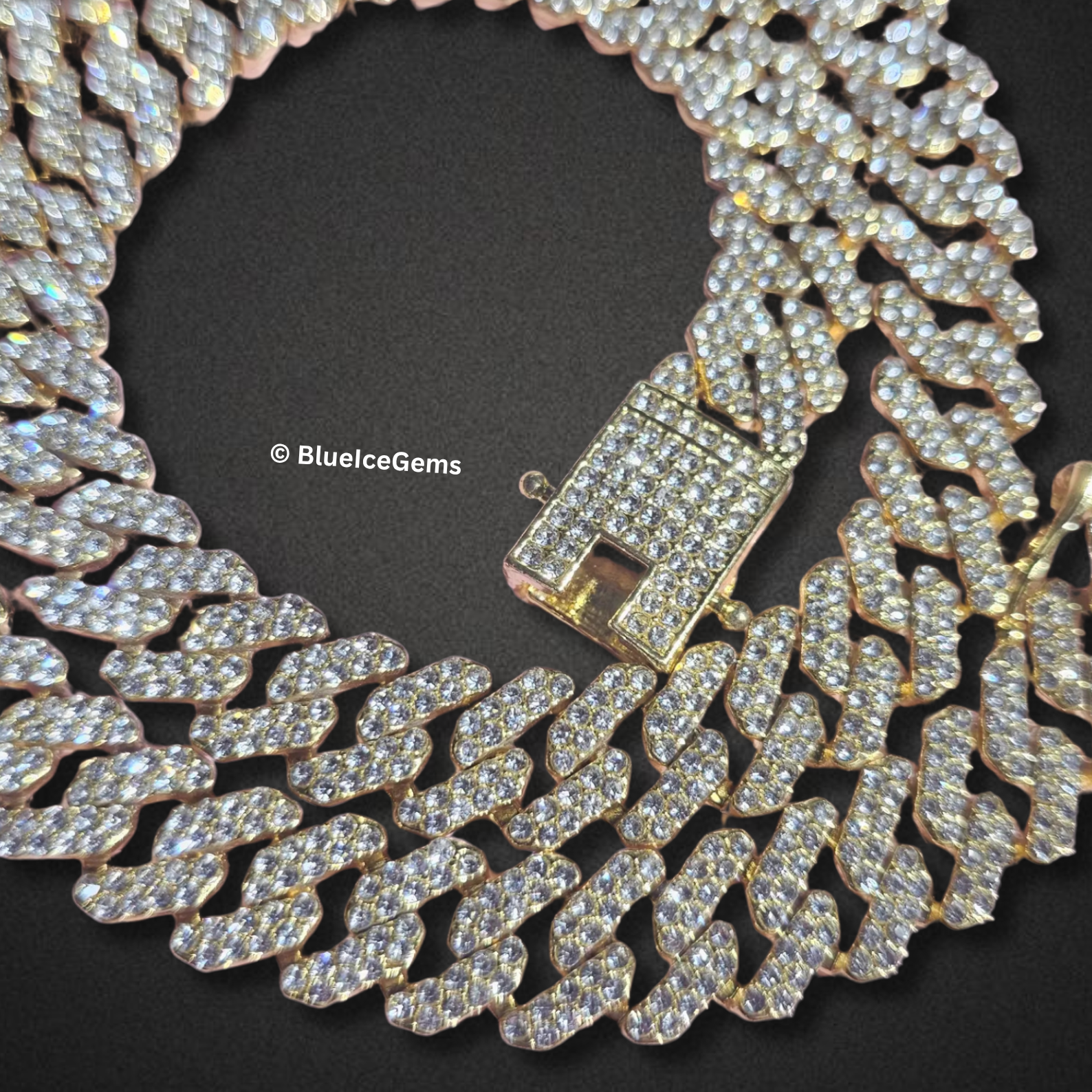 The "Icy Precision" Diamond Cuban Chain
