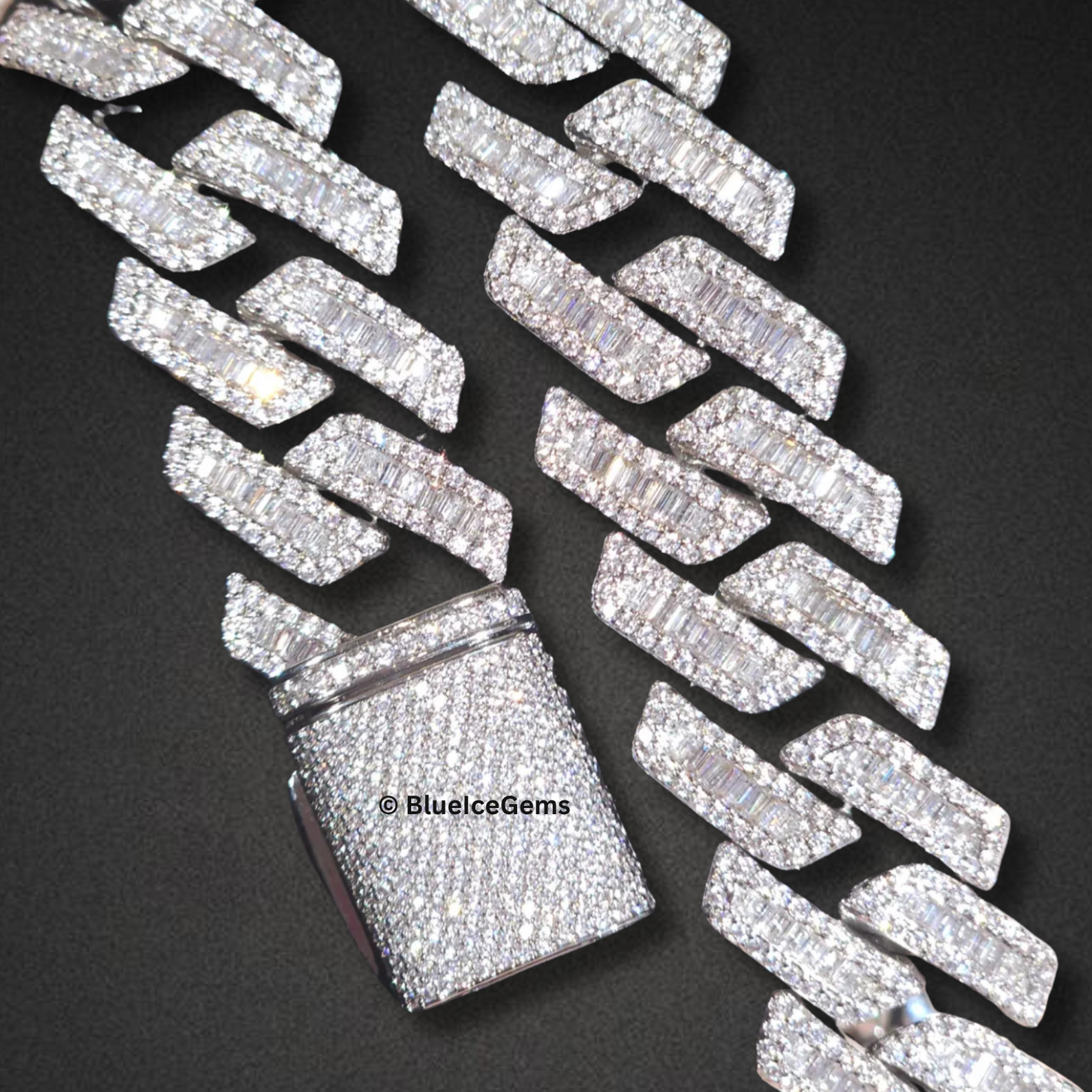 The "Masterpiece" Diamond Cuban Chain