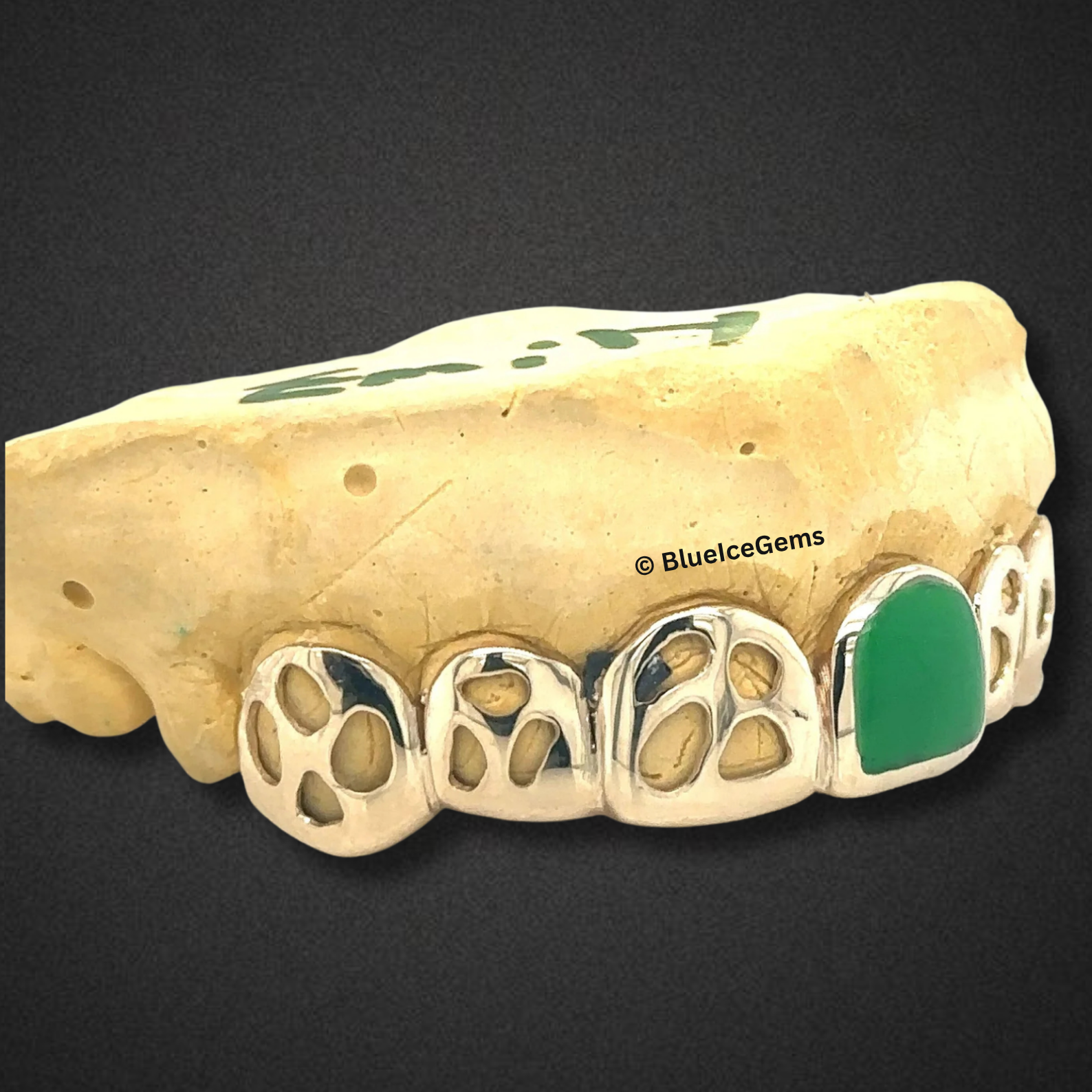Green Matrix Art Grillz