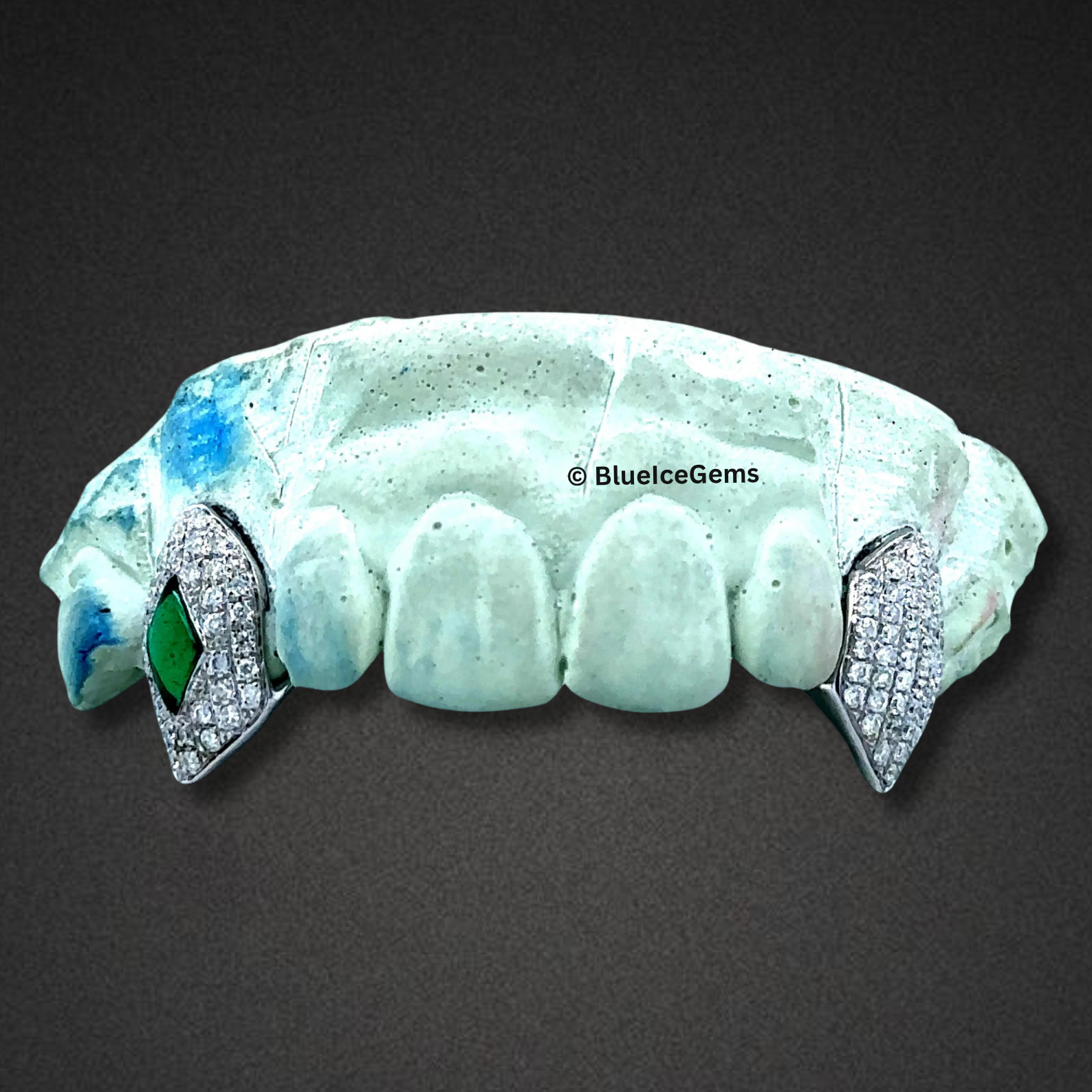 Emerald Diamond Vampire Grillz