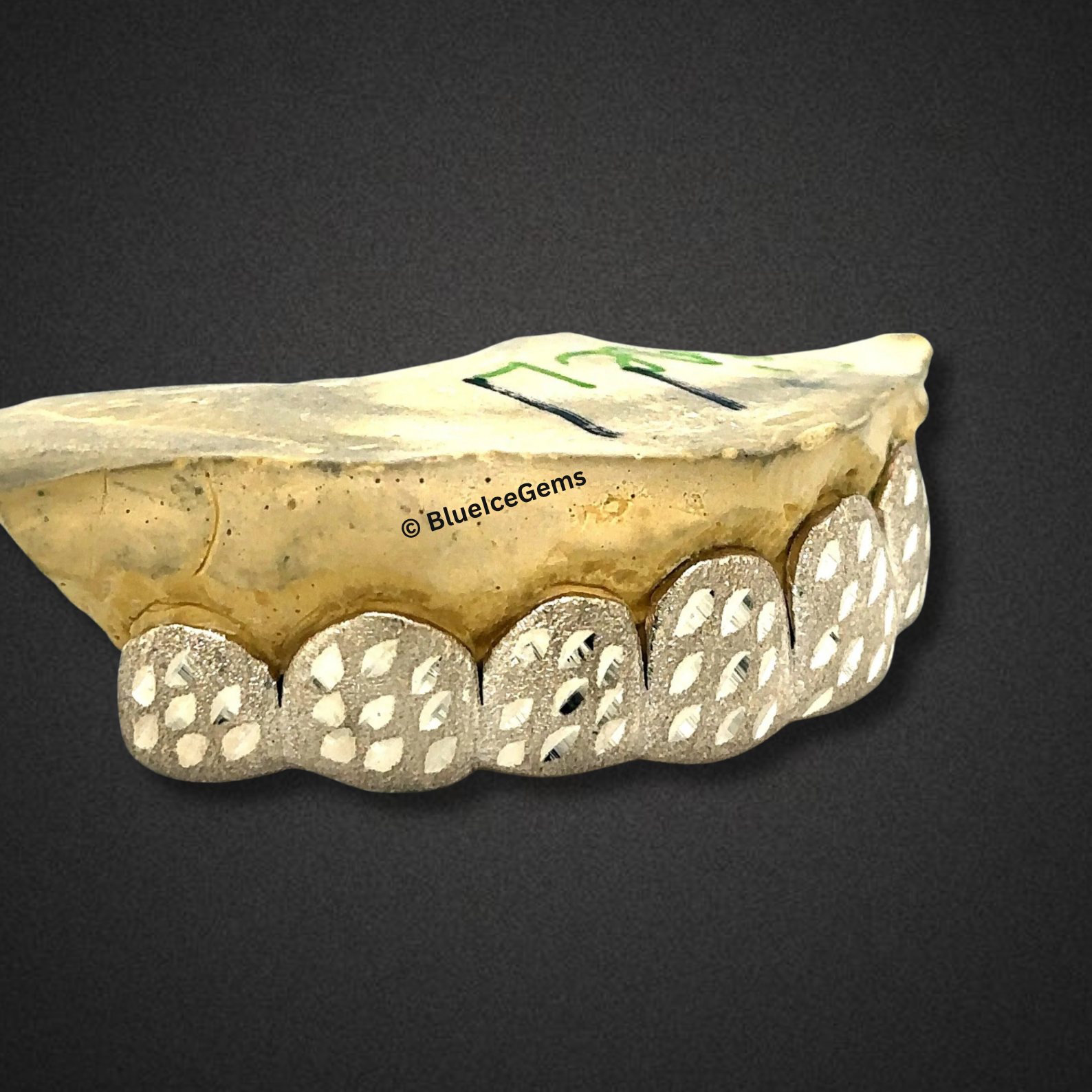 Frost Spear White Grillz