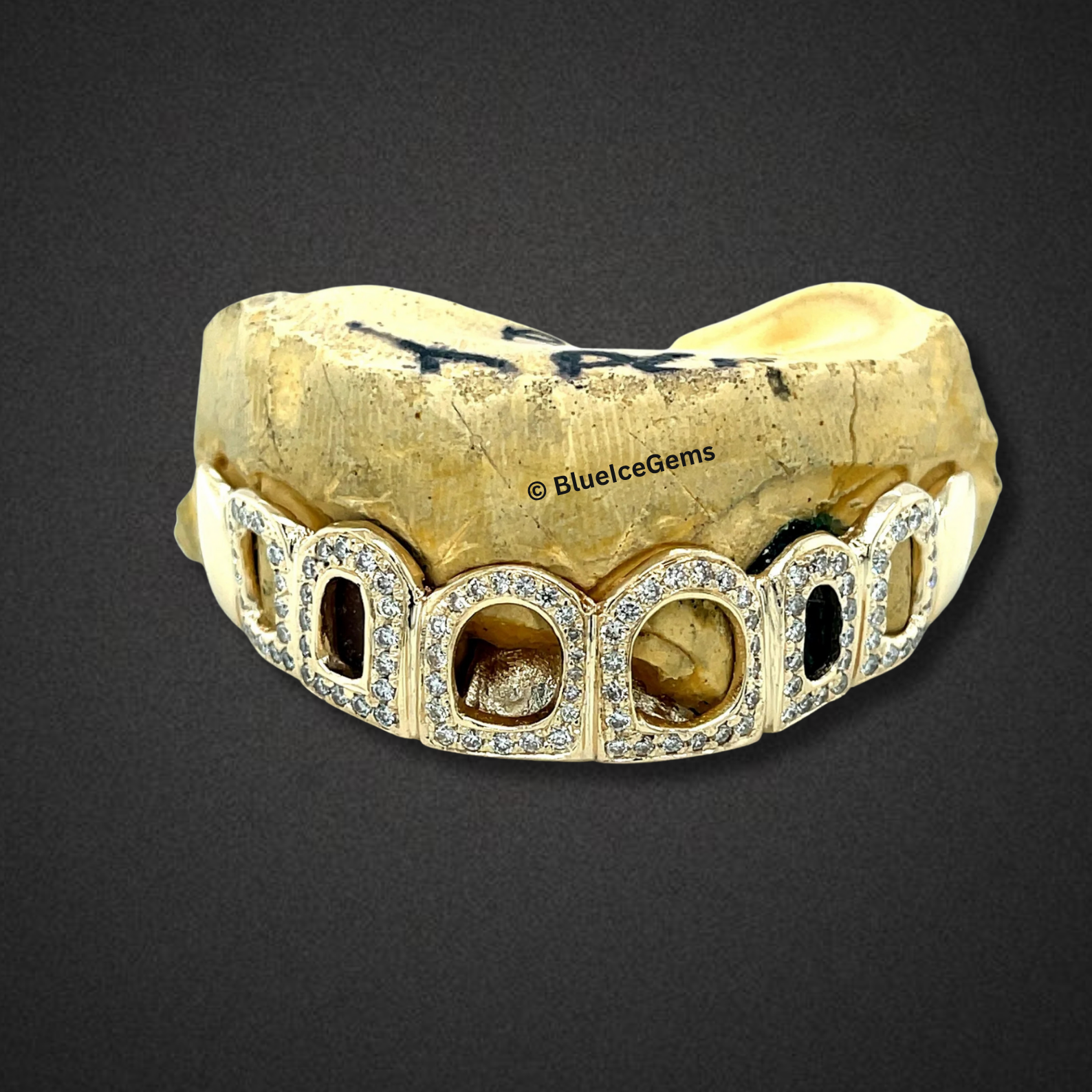 Diamond Halo Window Grillz