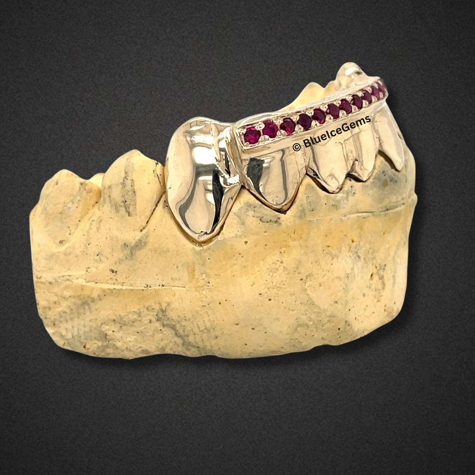 The "Ruby Fang" Dual-Tone Grillz