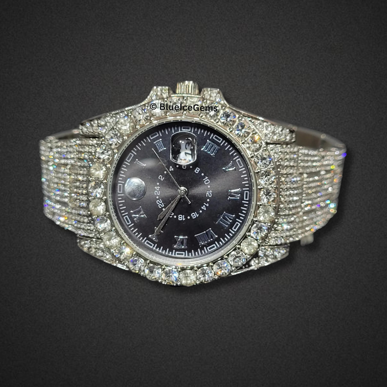 The "Monarch's brilliant" Diamond Watch