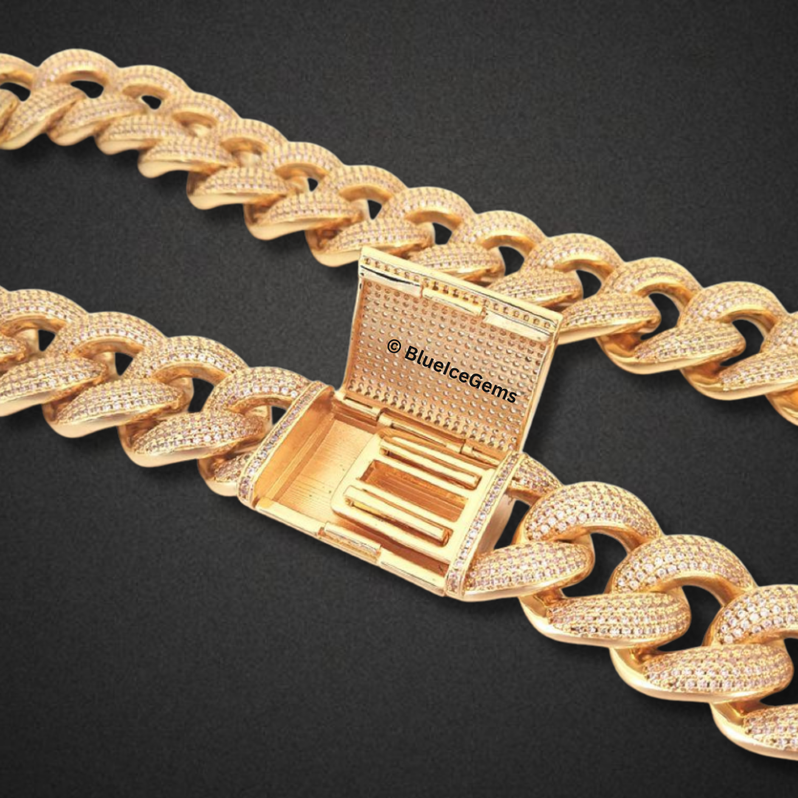 The "Unapologetic Drip" Diamond Cuban Chain