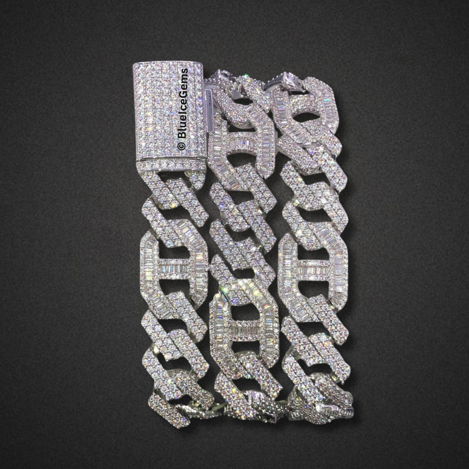 The "Unapologetic Drip" Diamond Mariner Chain