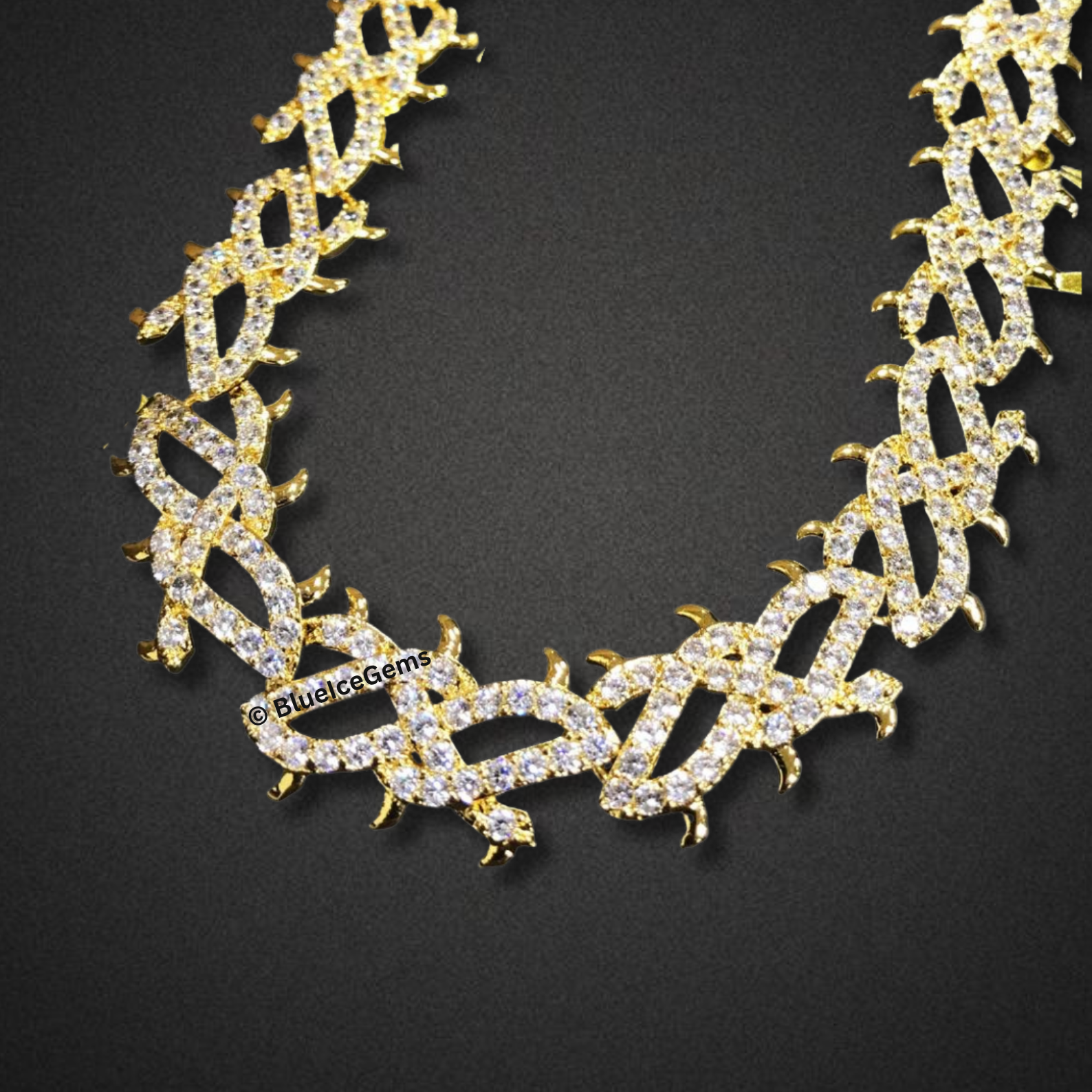The "Ice Thorn" Diamond Chain