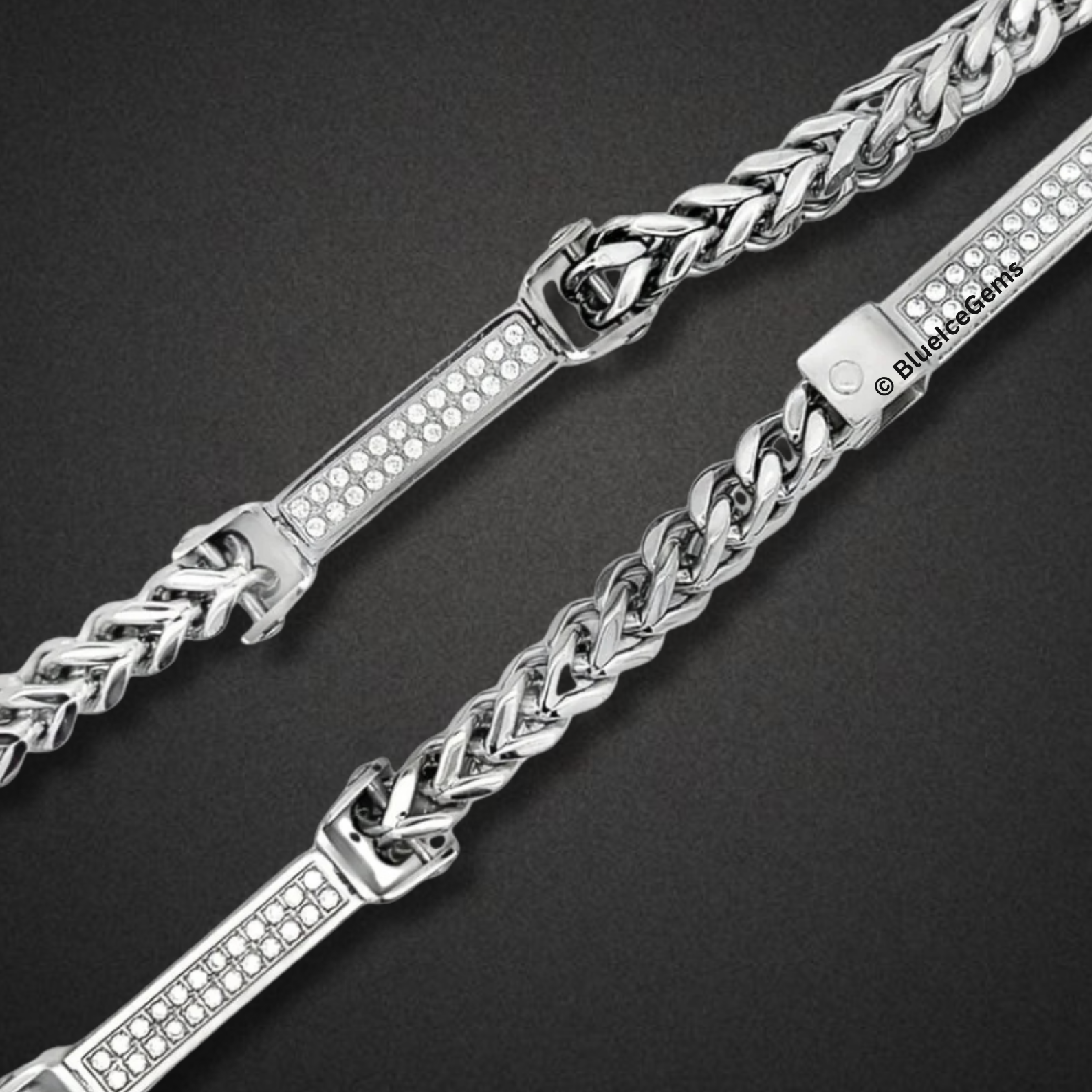The "Icy Fusion" Diamond & Gold Chain