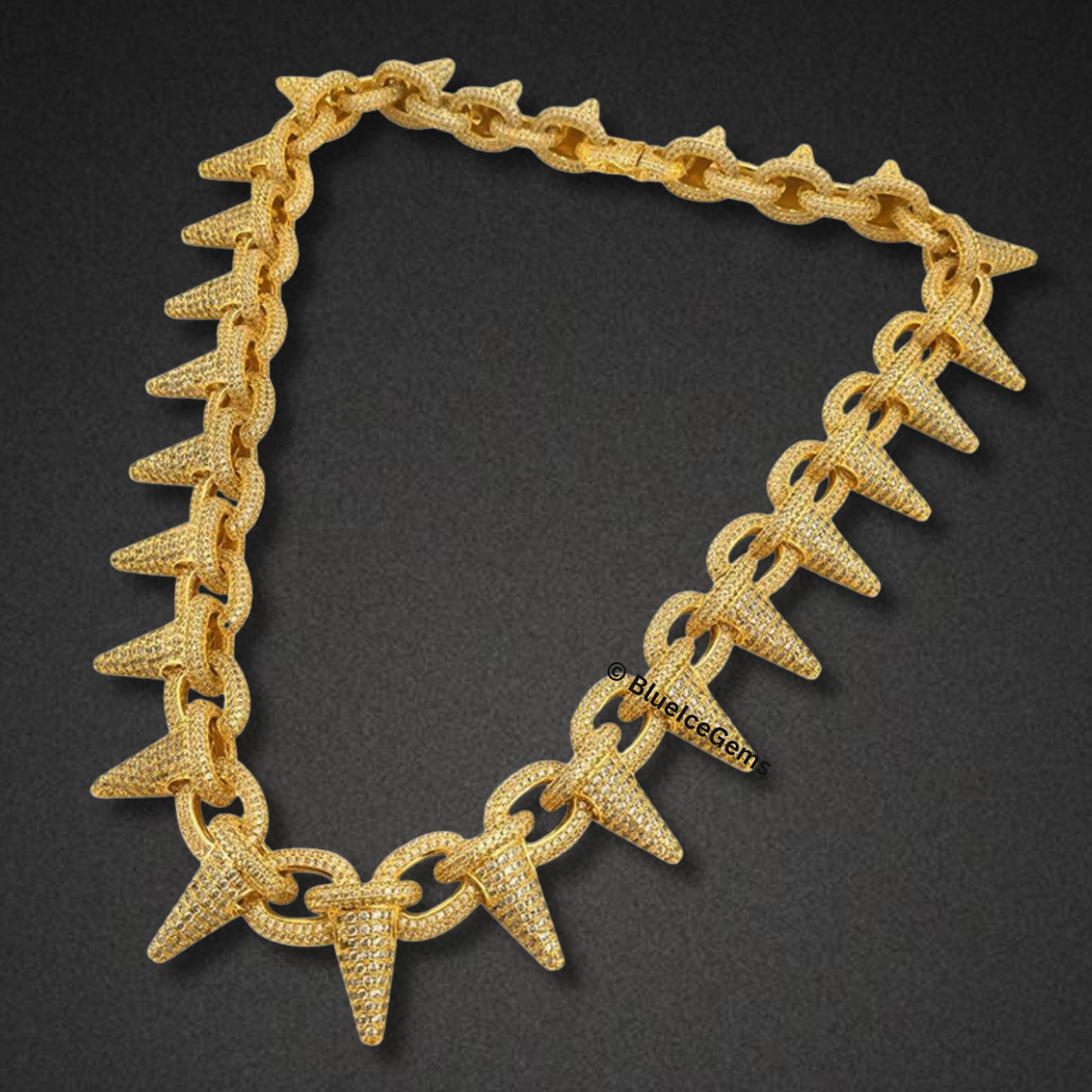 The "Spike Out" Diamond Chain