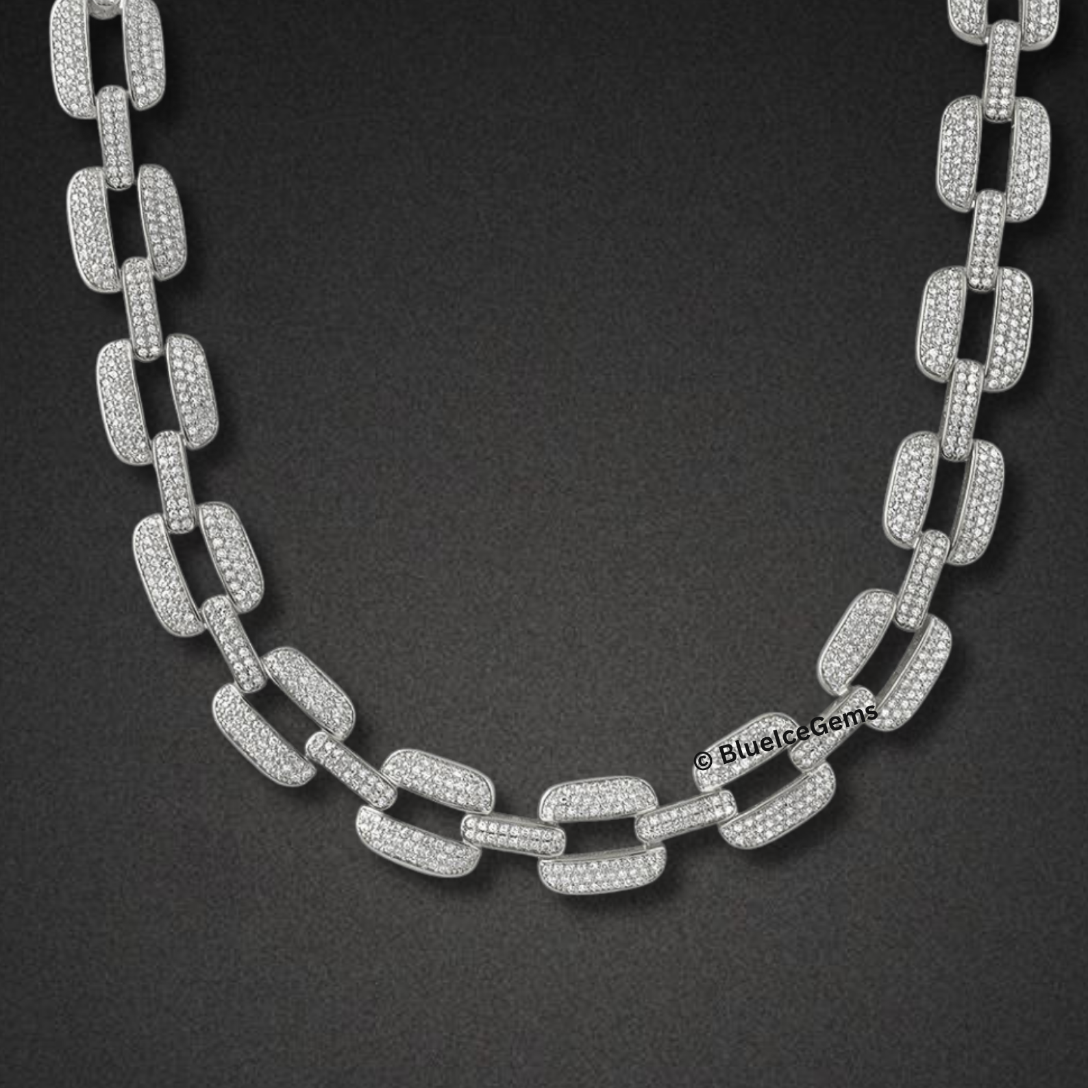 The "Iced Out Phantom" Link Chain