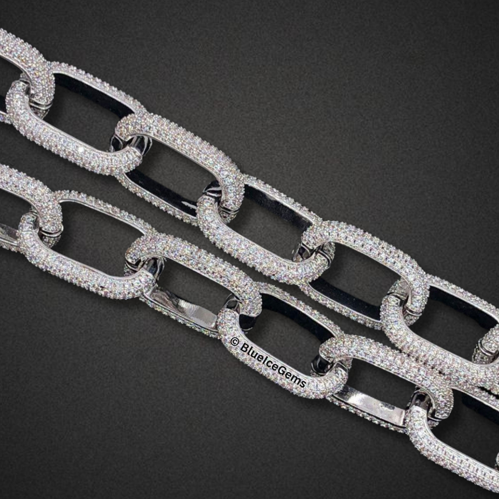 The "Iced Out Phantom" Link Chain