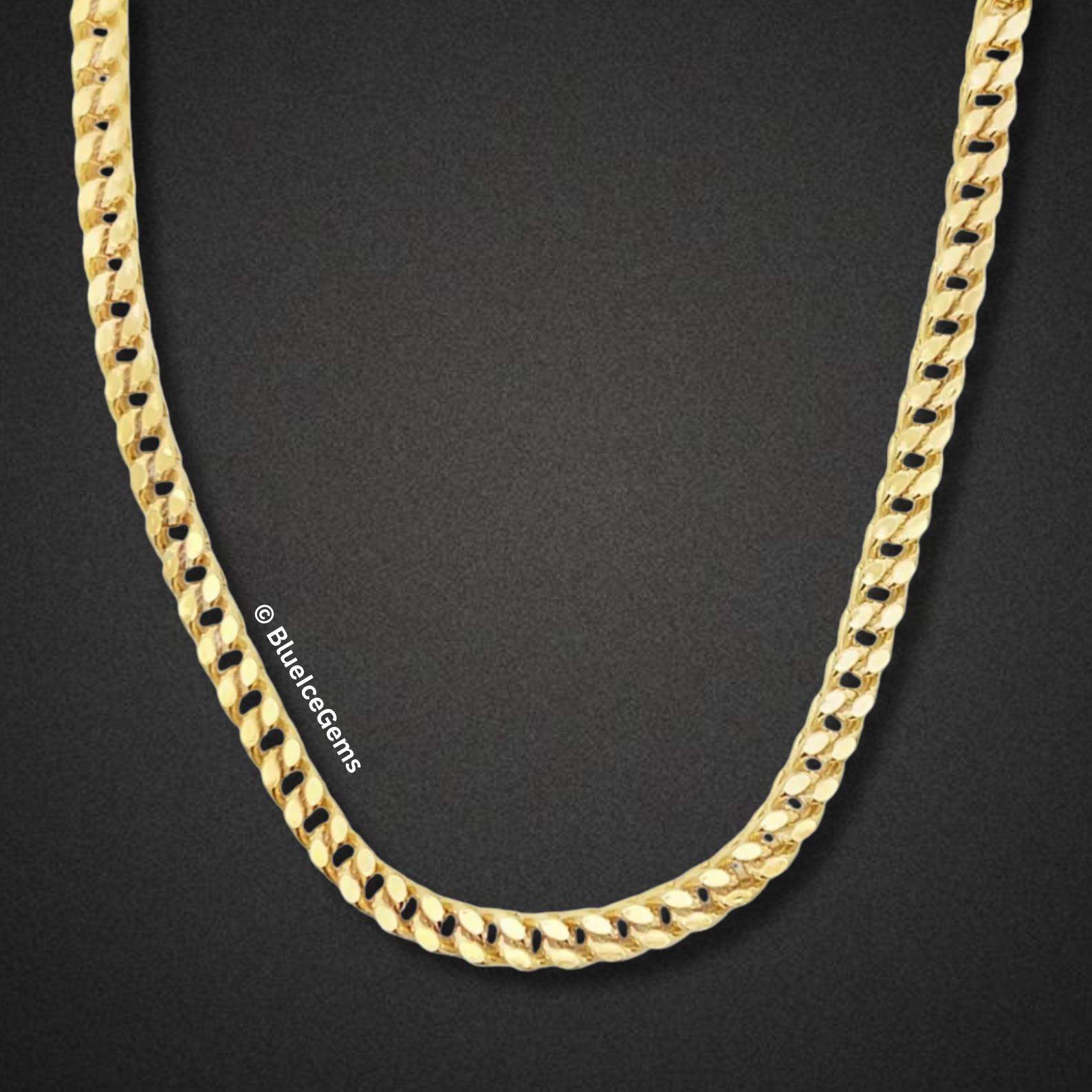 The "Versatile Luxe" Cuban Link Chain