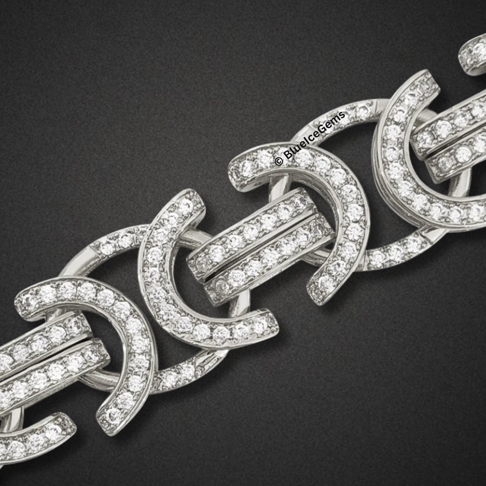 The "Byzantine King" Diamond Chain