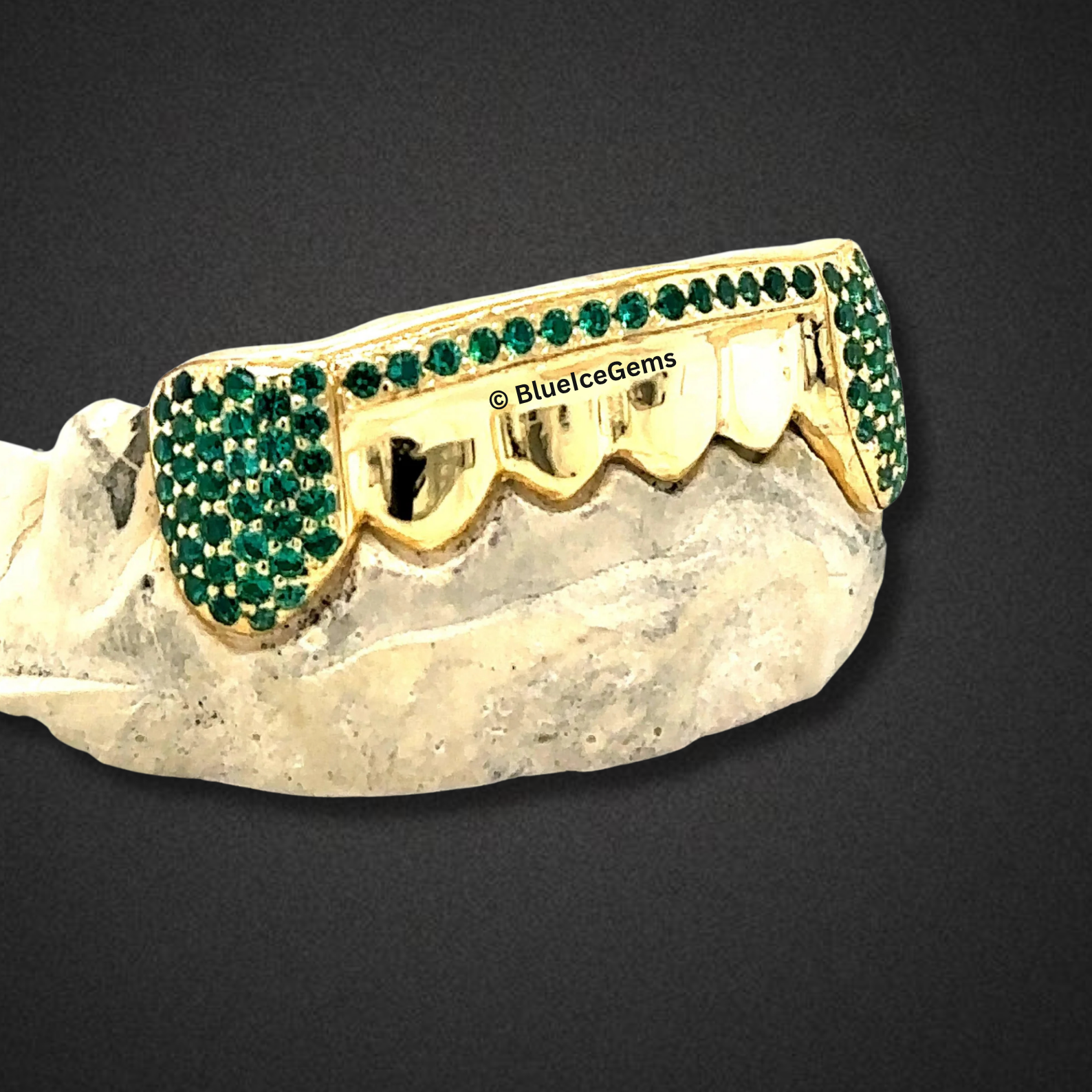 Emerald Splash Diamond Bar Gold Grillz