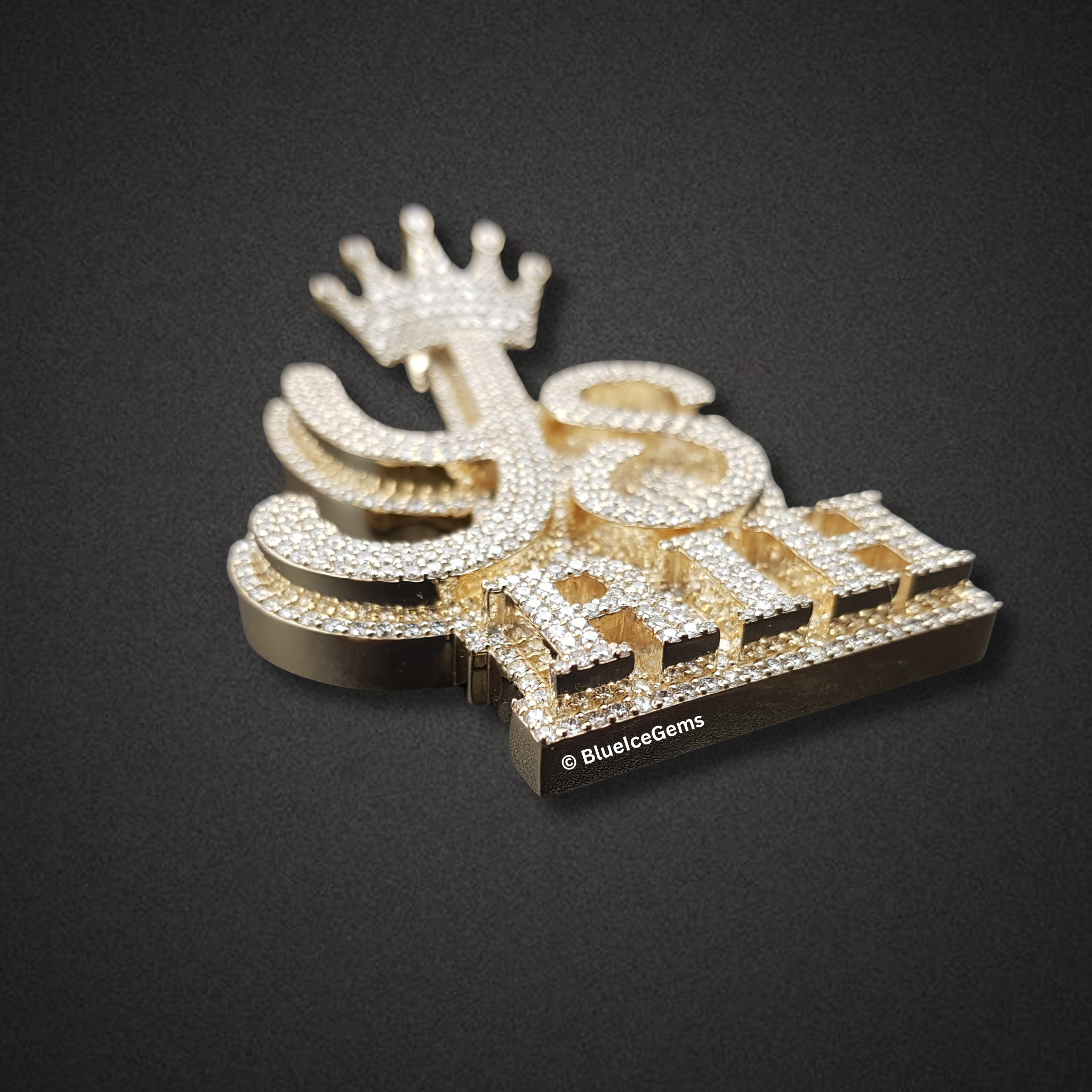 The "YS RIH" Crowned Diamond Pendant