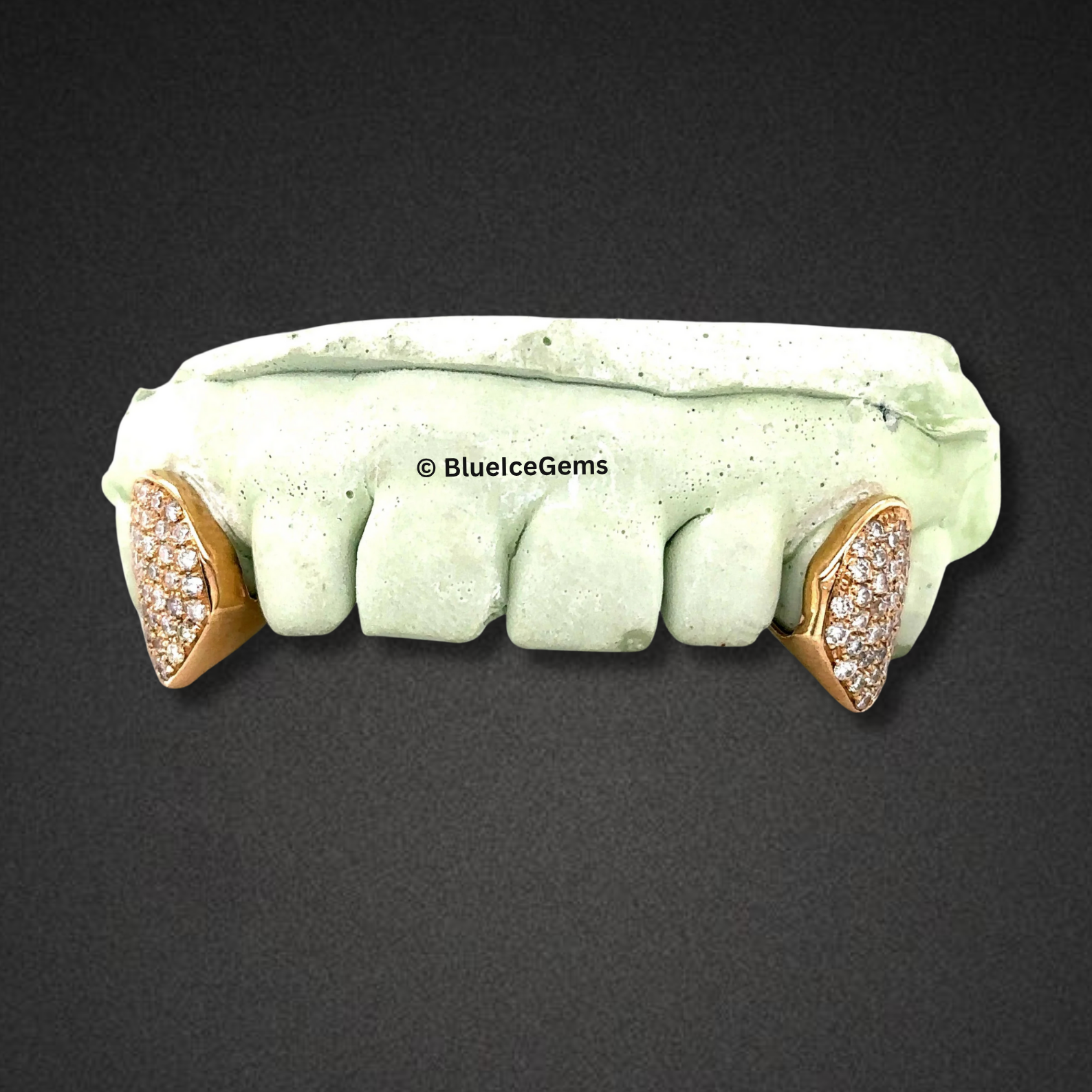 Edge Spark Pavé Fangs Grillz